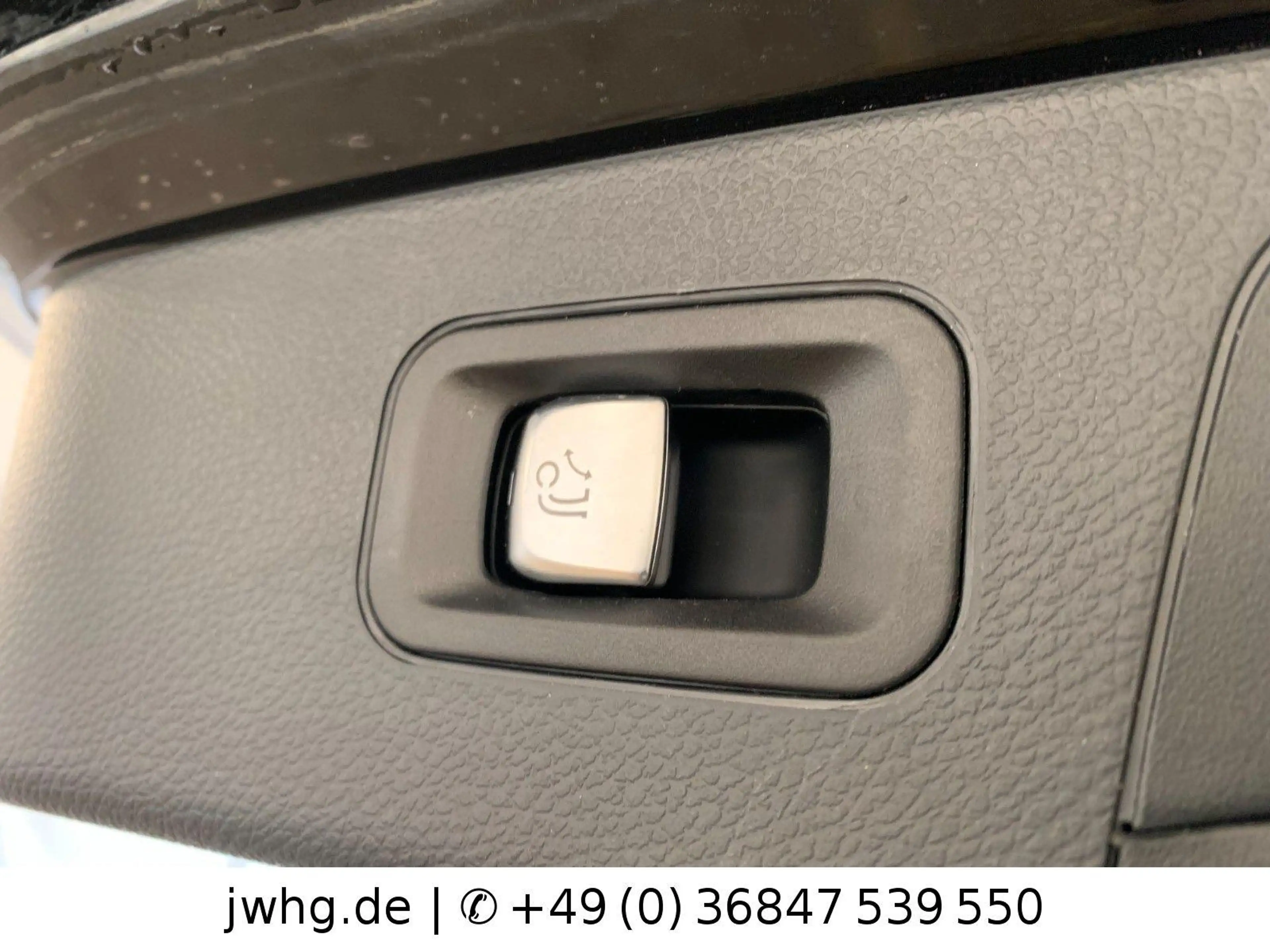 Mercedes-Benz GLC 220 d 4M AMG Int|Virtual|HP-LED|Temp|Kam|AHK — photo 8