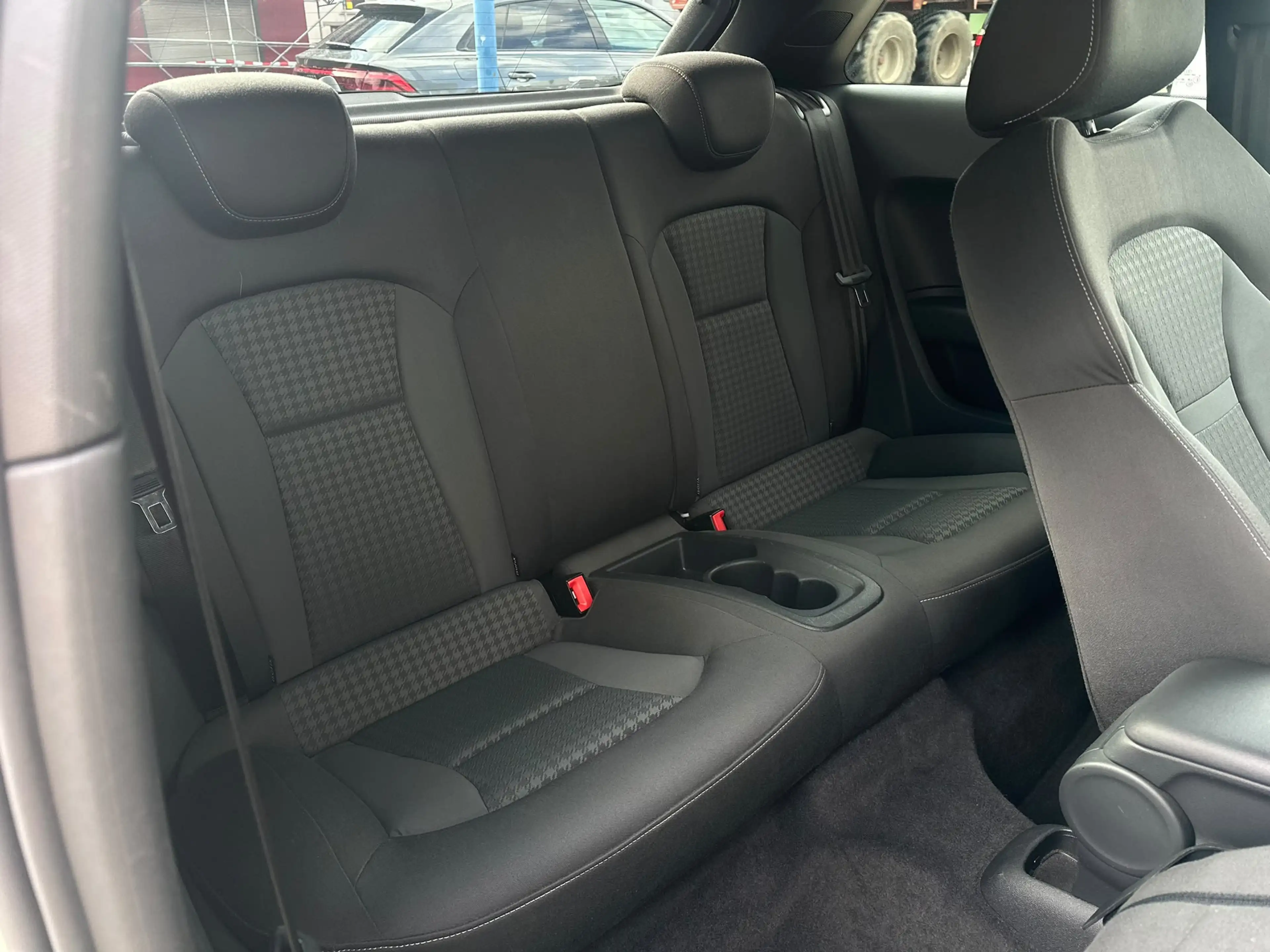 Audi A1 1,4 S-line*Automatik*SHZ*NAVI*PDC*BLEU*ALU* — photo 22