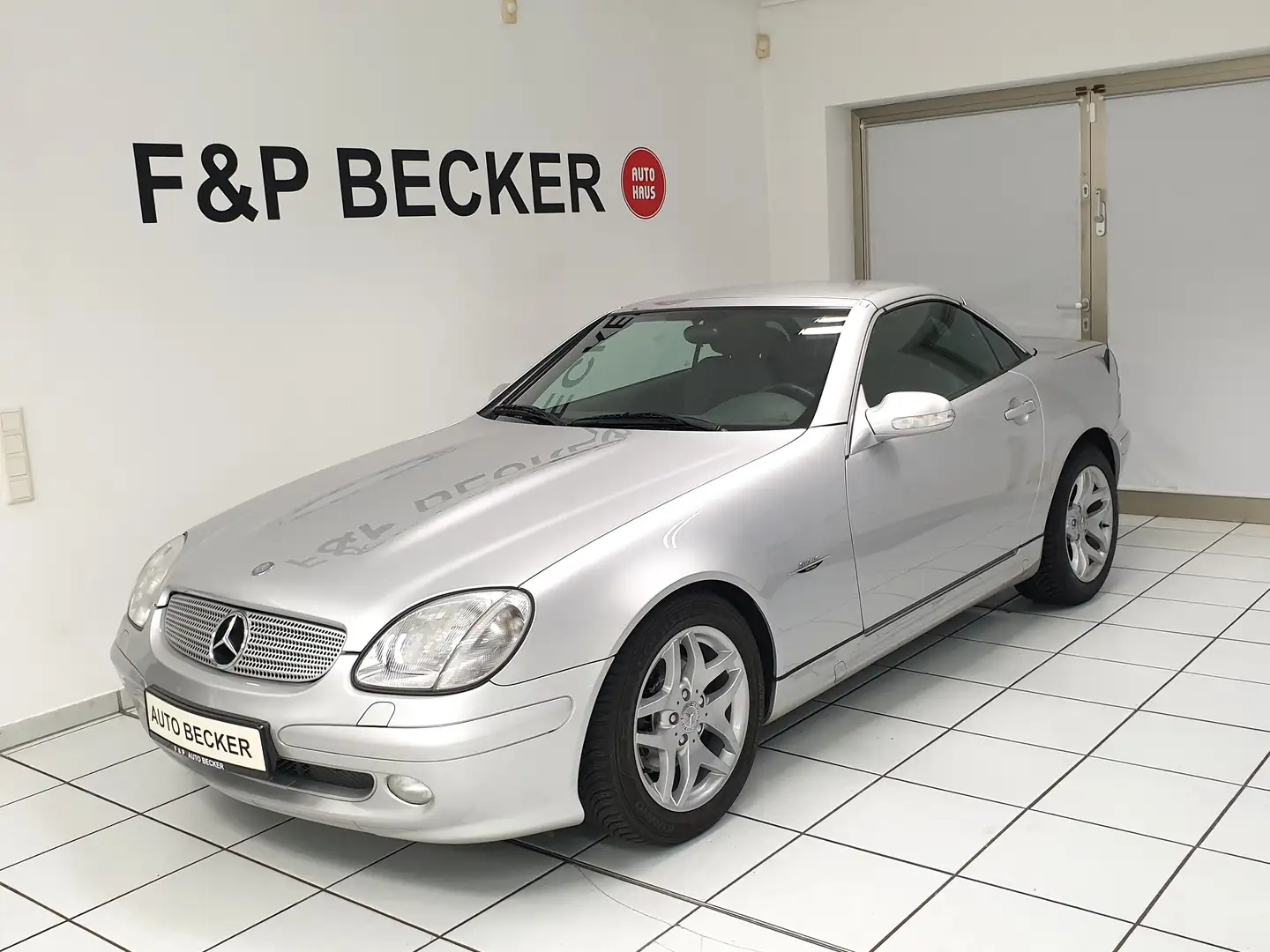 Mercedes-Benz SLK 230 SLK 230 Kompressor Final Edition Leder Xenon Navi Silber - 1