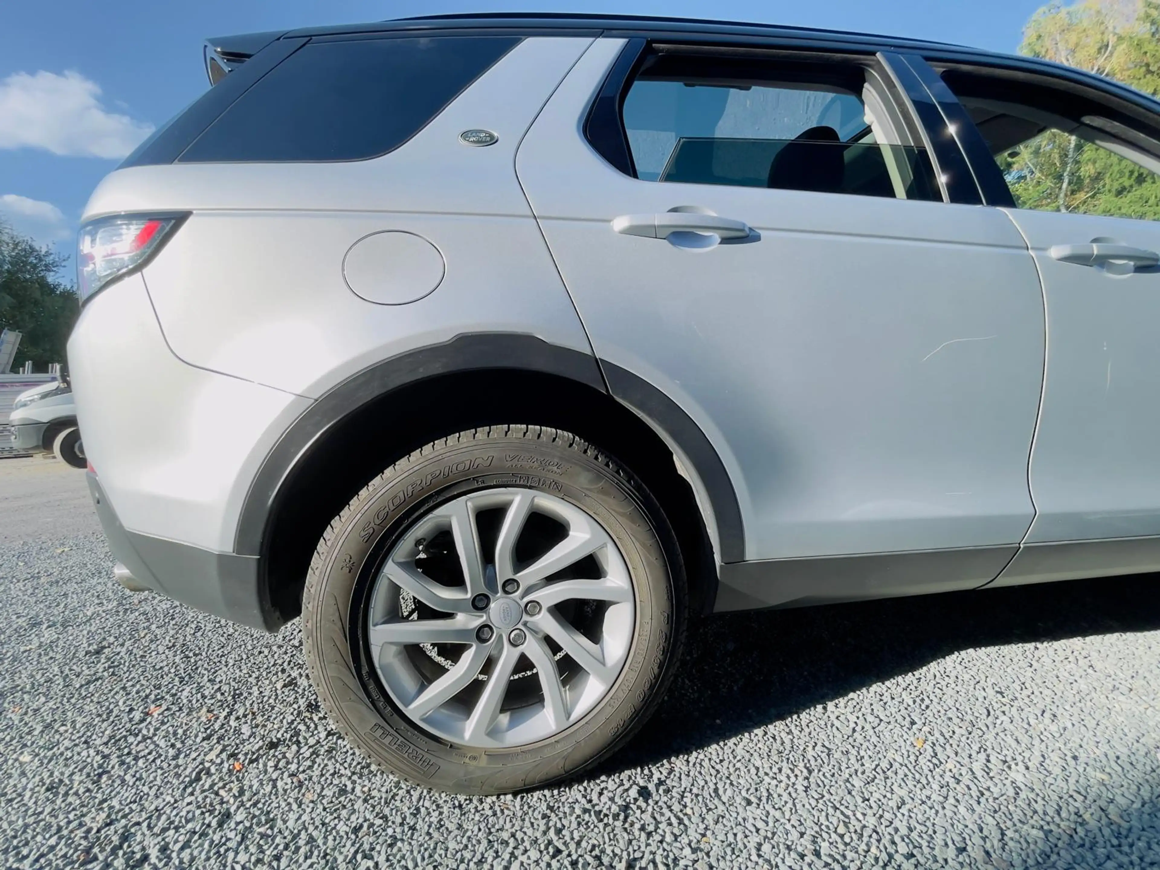 Land Rover Discovery Sport Discovery Sport 2.0 TD4 Urban Series Pure — photo 3