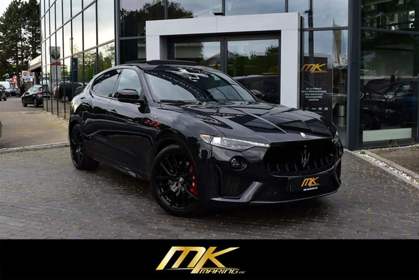 Maserati Levante Trofeo 3.8 V8 21ZOLL*PANO*LED*CARBON*TOP Schwarz - 1