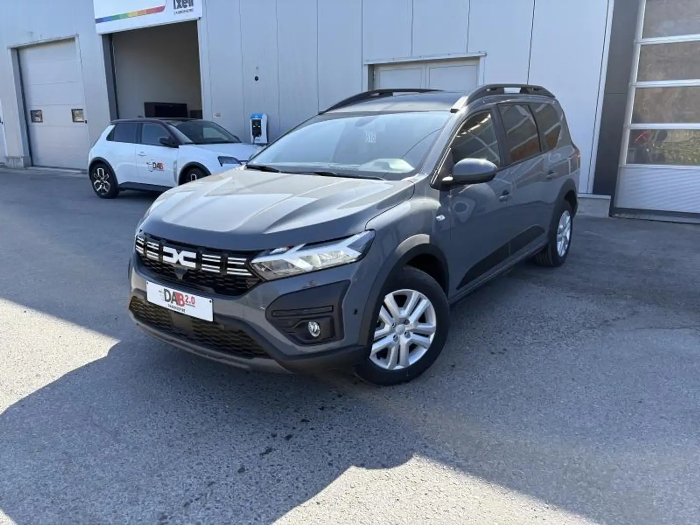 Dacia Jogger EXPRESSION 7pl.  STOCKDEAL Gris - 2