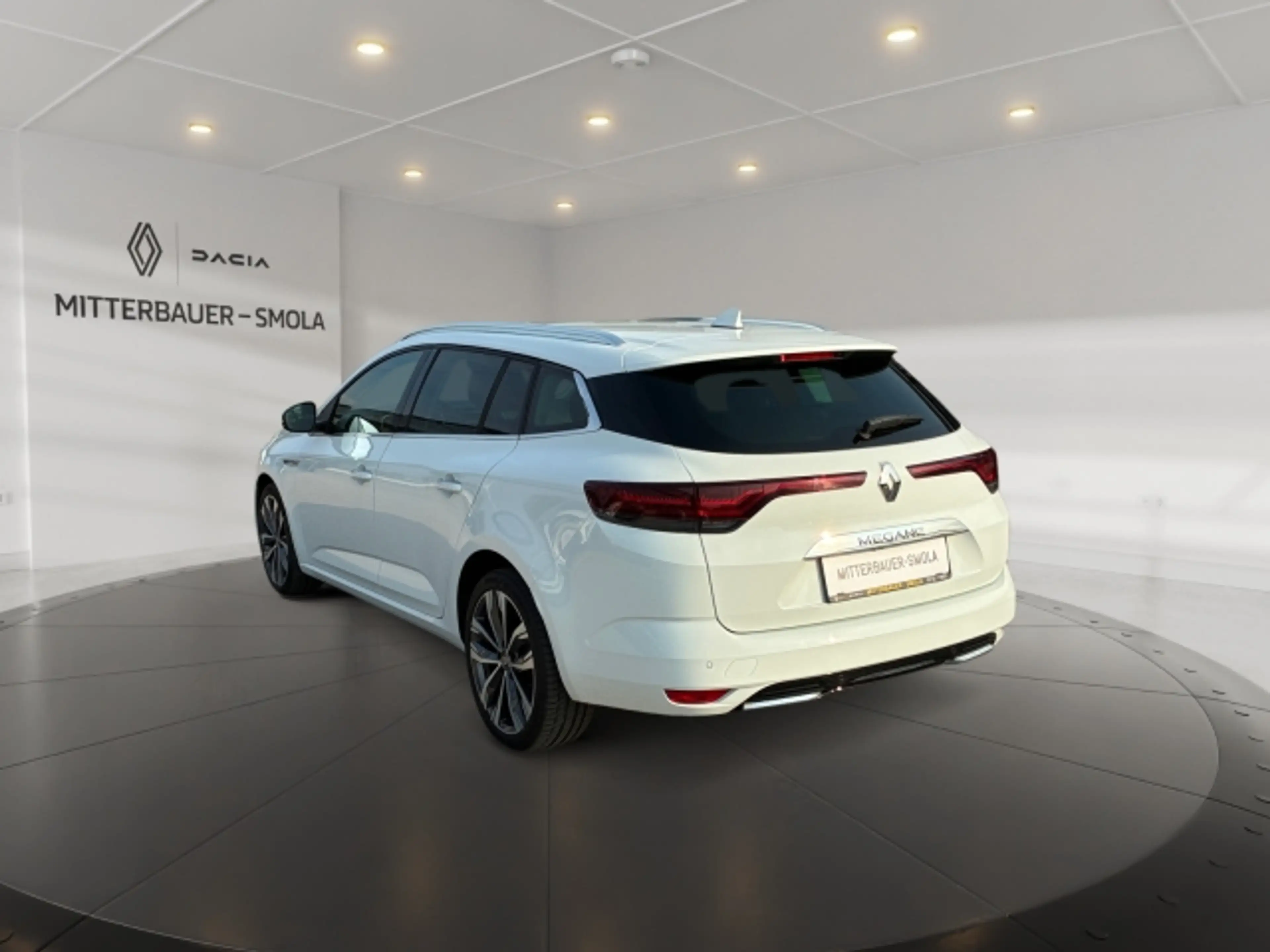 Renault Megane MEGANE 4 GRANDTOUR - — photo 4