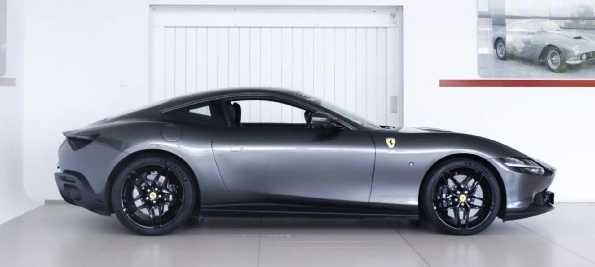 Ferrari Roma - 2
