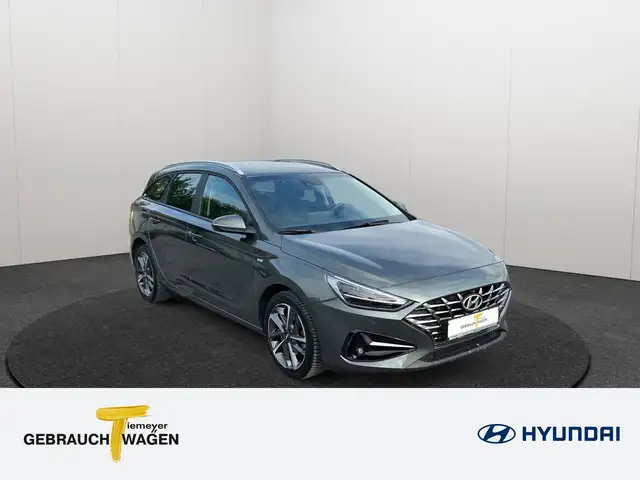 Hyundai I30 view 3
