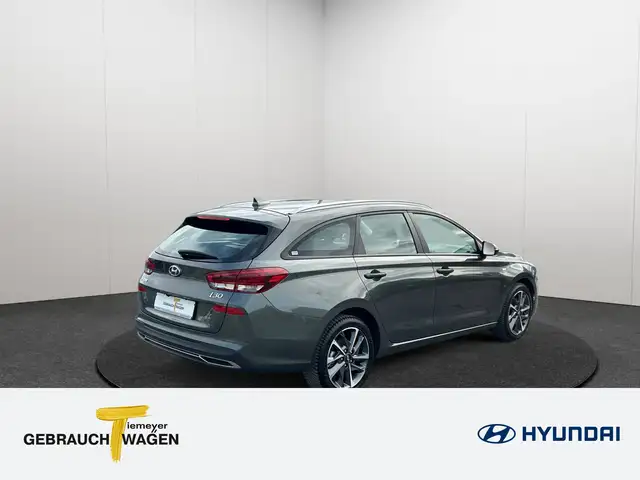 Hyundai I30 view 5