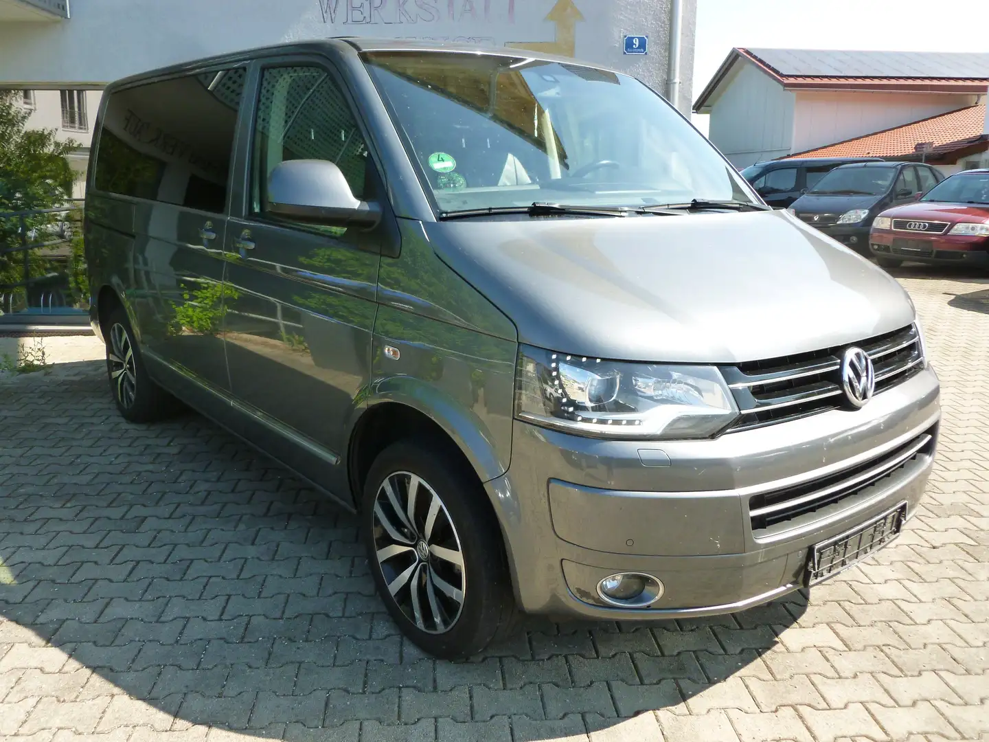 Volkswagen T5 Multivan Multivan Highline 4Motion California Grau - 1