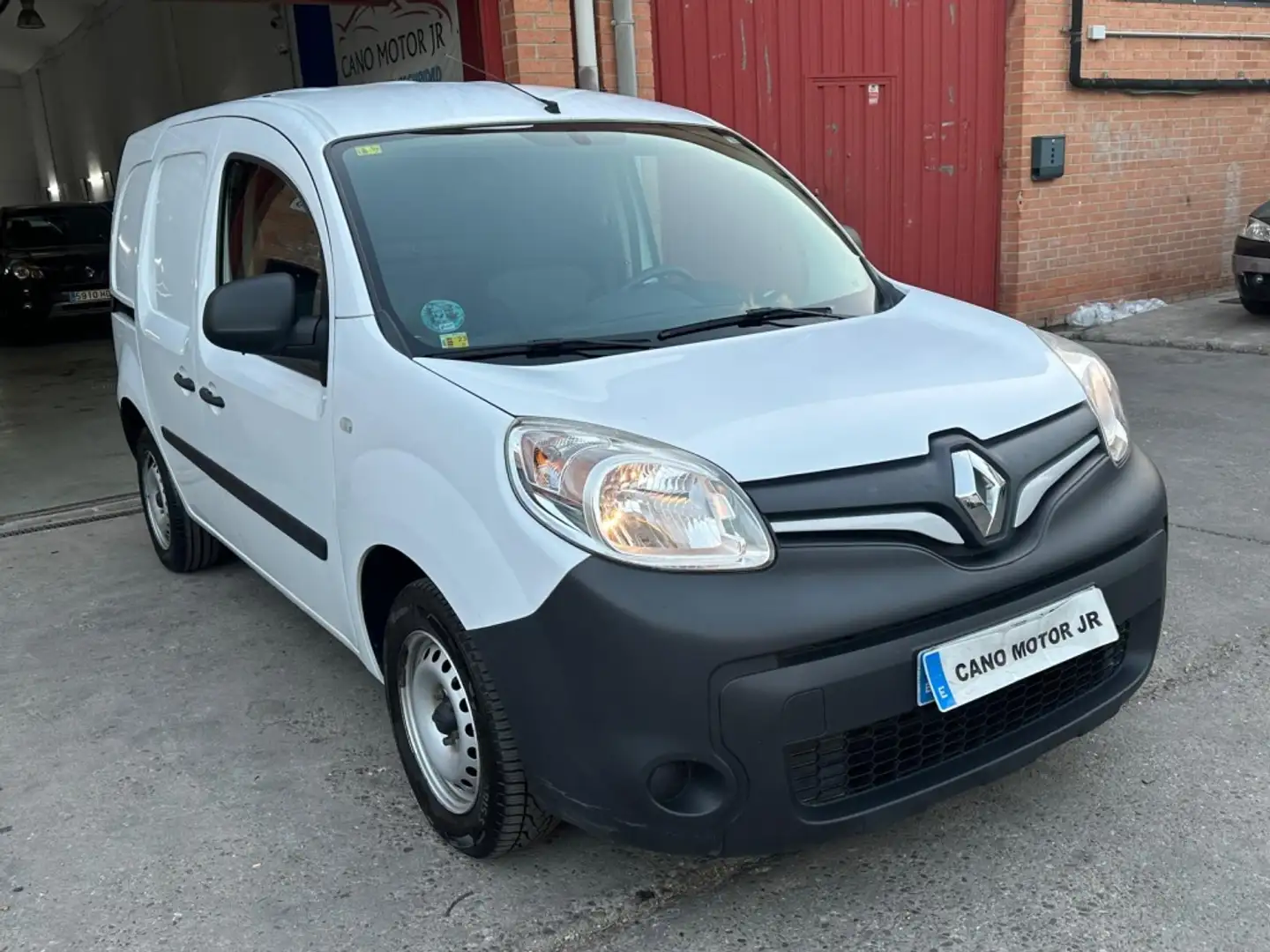 Renault Kangoo Fg. 1.5dCi Profesional 66kW Wit - 1