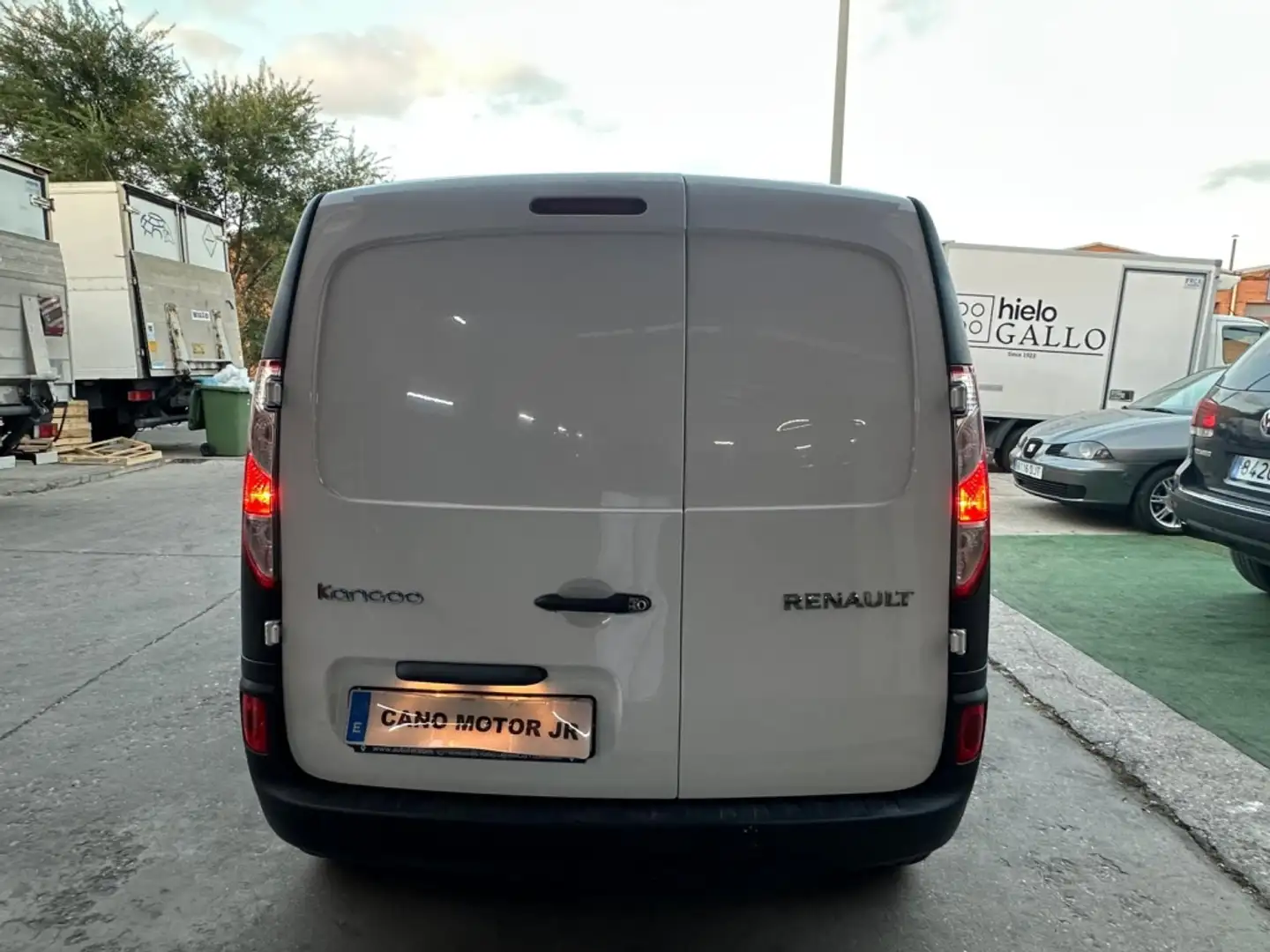 Renault Kangoo Fg. 1.5dCi Profesional 66kW Wit - 2