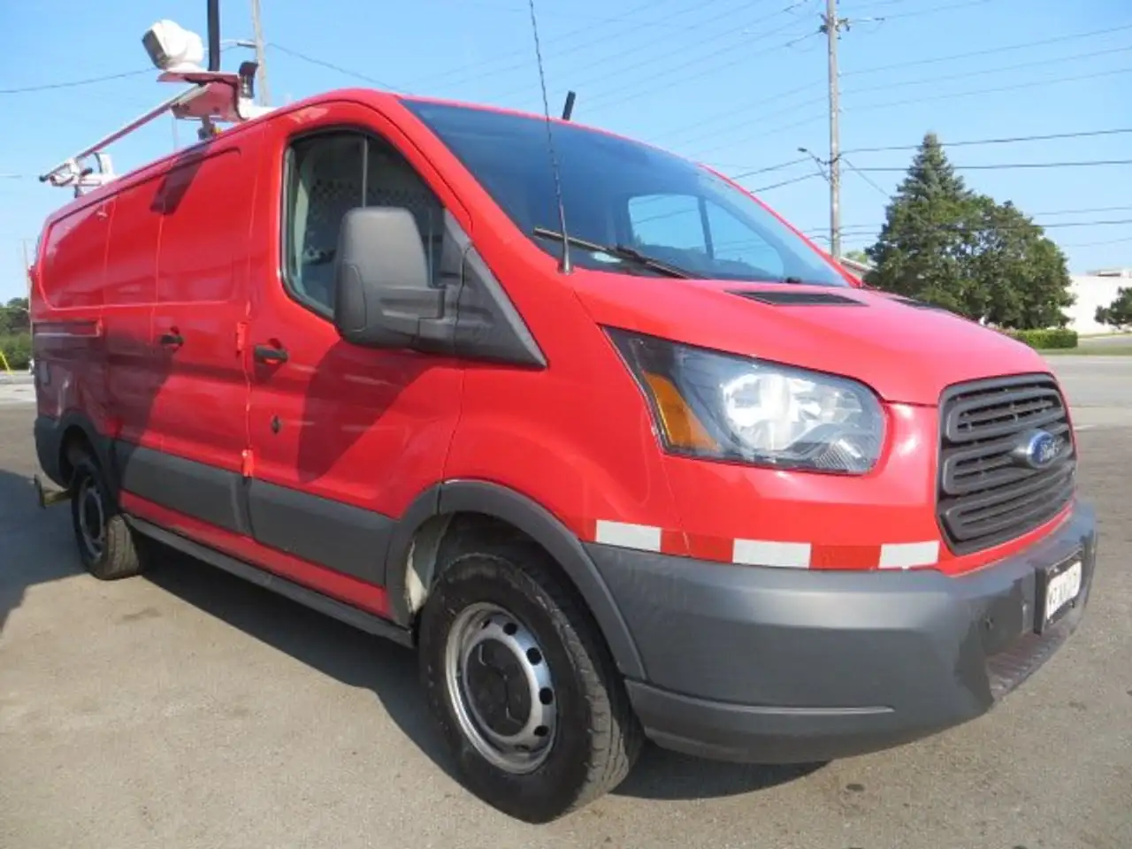 Ford Transit Cargo Van снимка Ford Transit Cargo Van