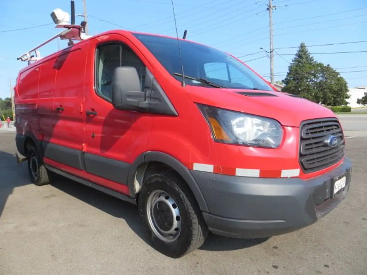 Ford Transit Cargo Van снимка Ford Transit Cargo Van