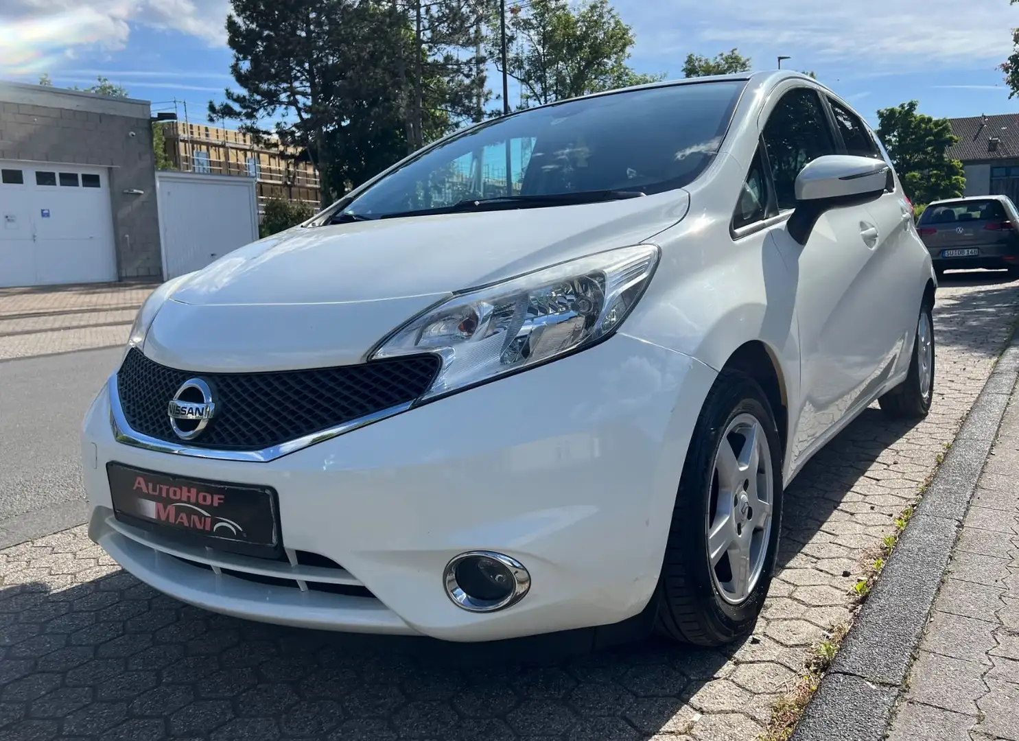 Nissan Note Acenta/Navi/Scheckheft gepflegt Blanc - 1