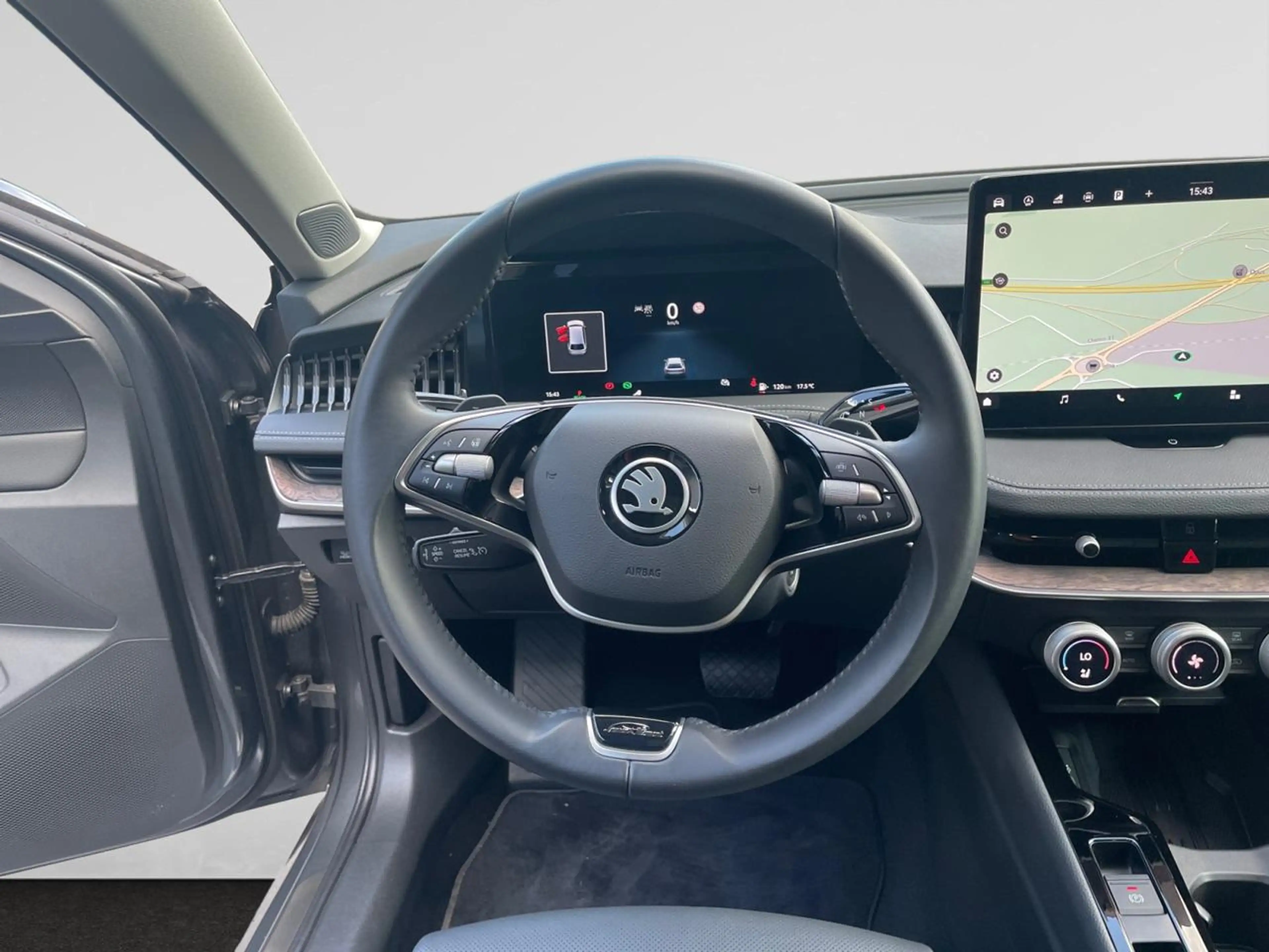 Skoda Superb L&K 1.5 TSI m-HEV 150ch DSG — photo 11