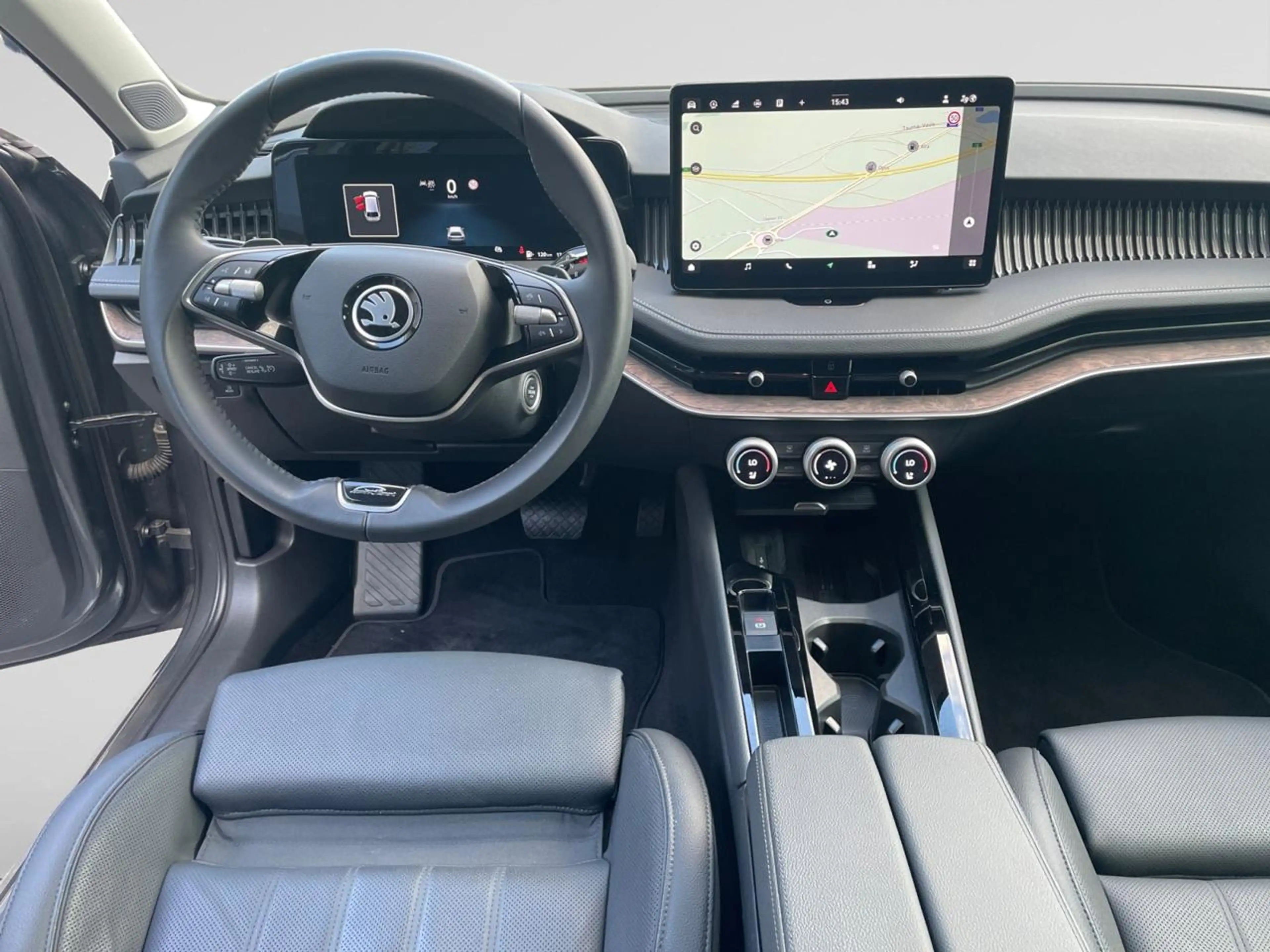 Skoda Superb L&K 1.5 TSI m-HEV 150ch DSG — photo 3