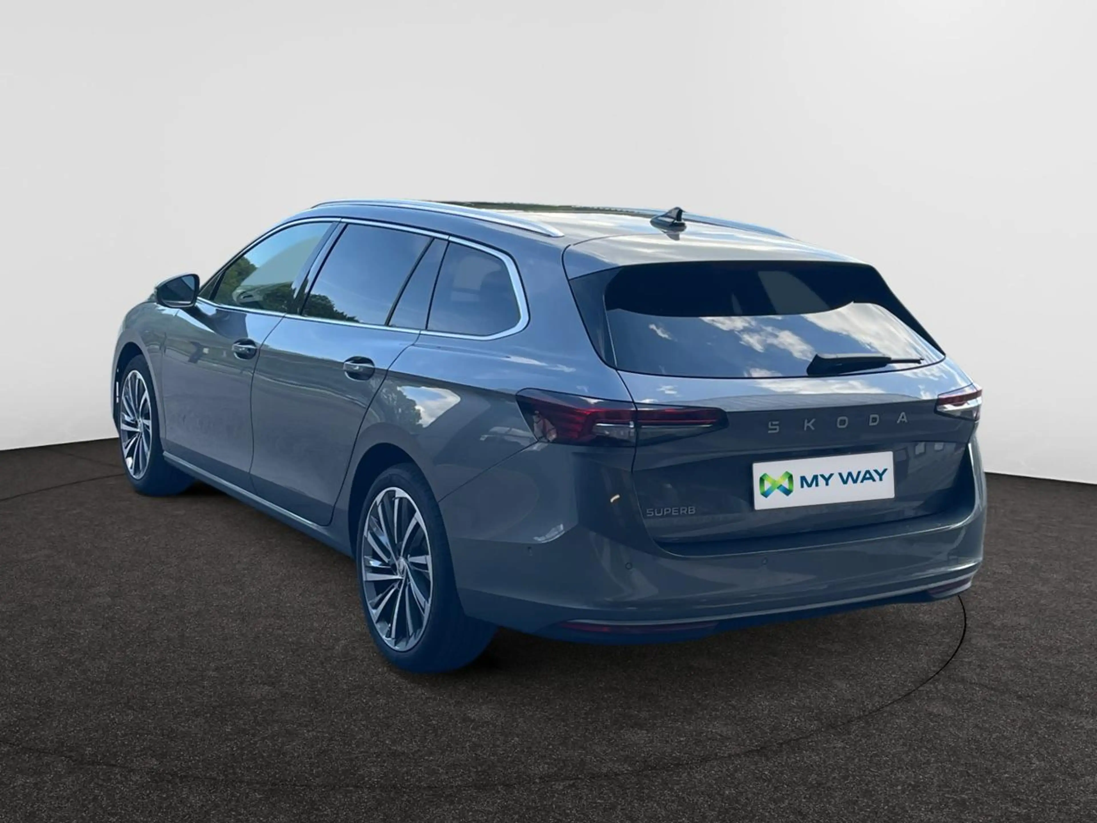 Skoda Superb L&K 1.5 TSI m-HEV 150ch DSG — photo 2