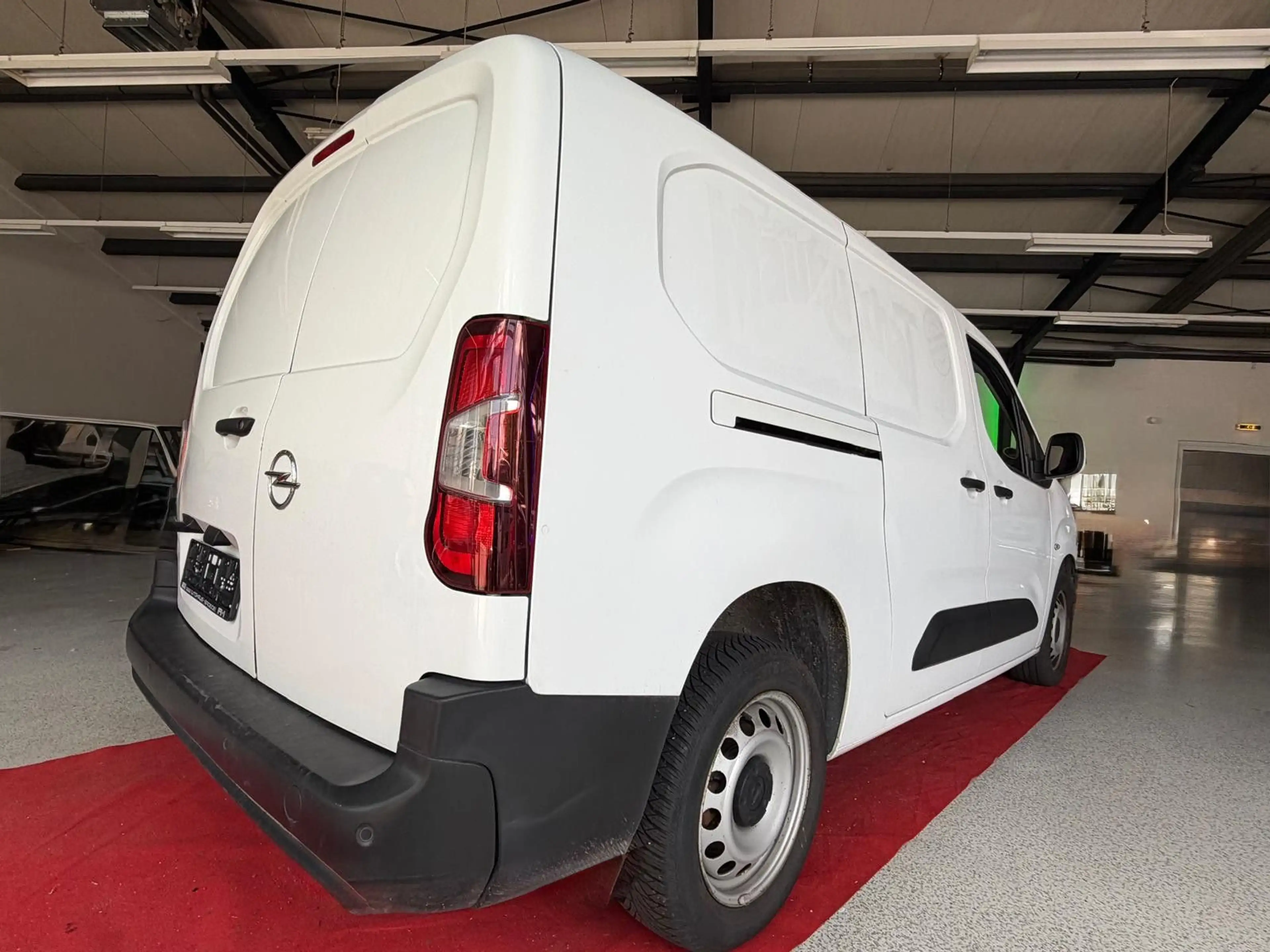 Opel Combo E Cargo Edition erhöhte Nutzlast XL — photo 3