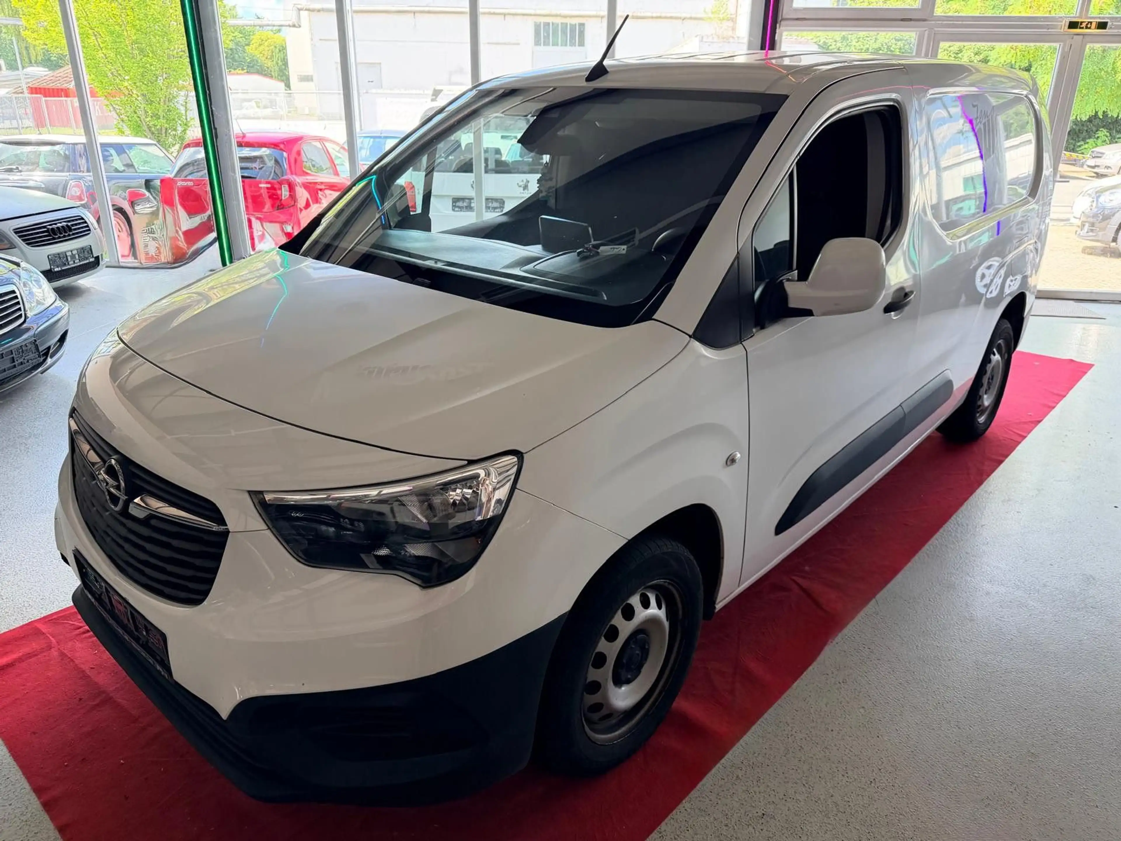 Opel Combo E Cargo Edition erhöhte Nutzlast XL — photo 2