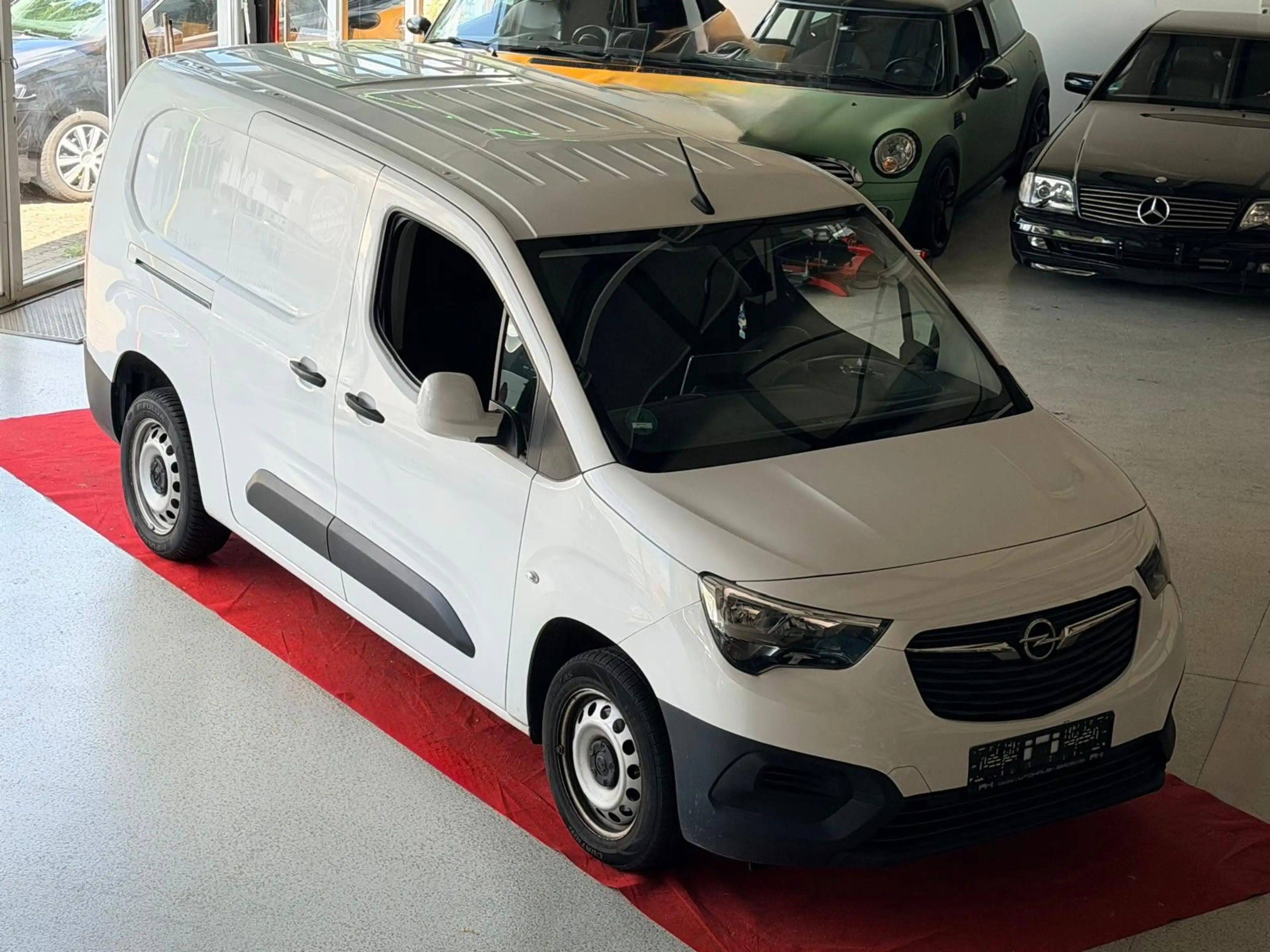 Opel Combo E Cargo Edition erhöhte Nutzlast XL