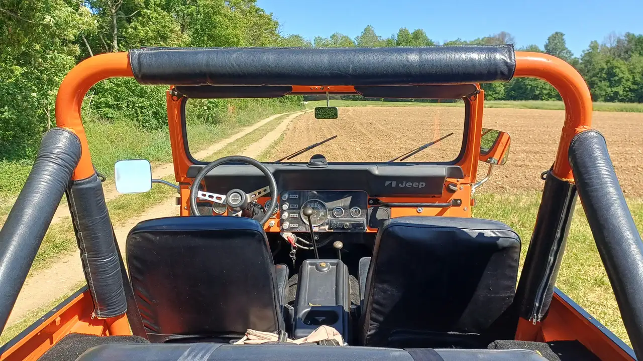 Jeep CJ-7 5.0 V8 AMC 304, foto 3