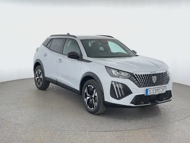 Peugeot 2008 view 3