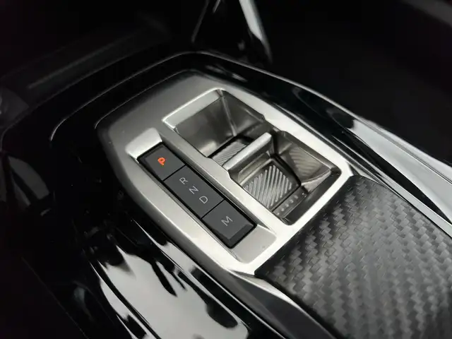 Peugeot 2008 view 13