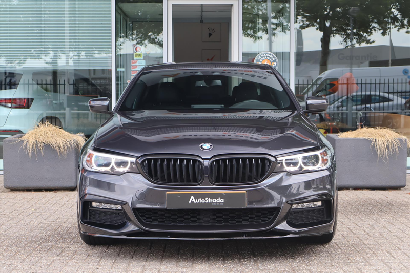 BMW 520 5-Serie (g30) 520i High Executive M-SPORT 184pk I — photo 30