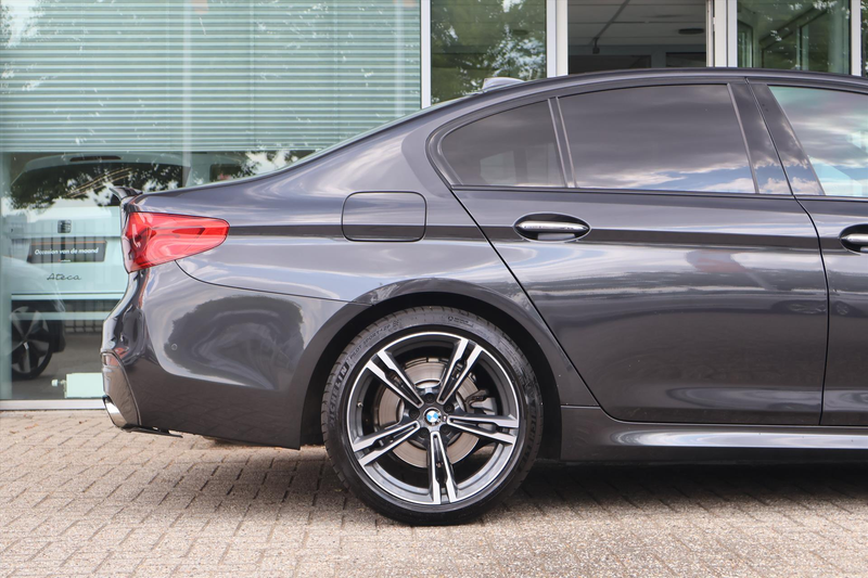 BMW 520 5-Serie (g30) 520i High Executive M-SPORT 184pk I — photo 10
