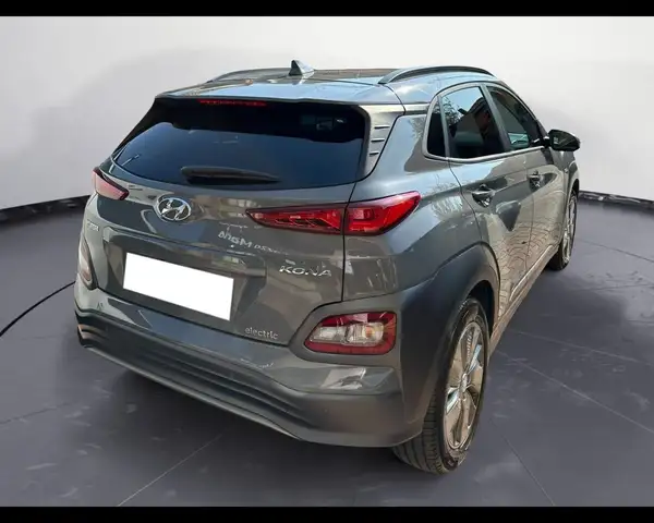 Hyundai Kona view 3