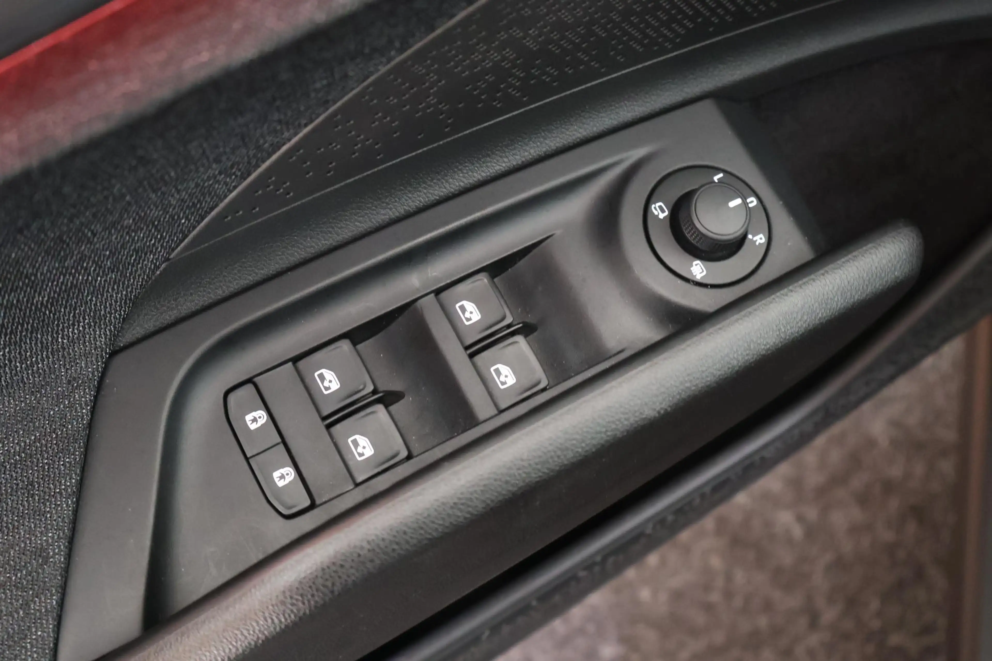 Skoda Elroq 85 286pk Business Edition Trekhaak Keyless Stoelve — photo 15