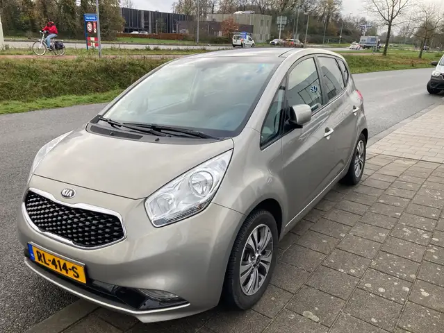 Kia Venga 1.4 CVVT Summer Edition | Trekhaak | Panoramadak |