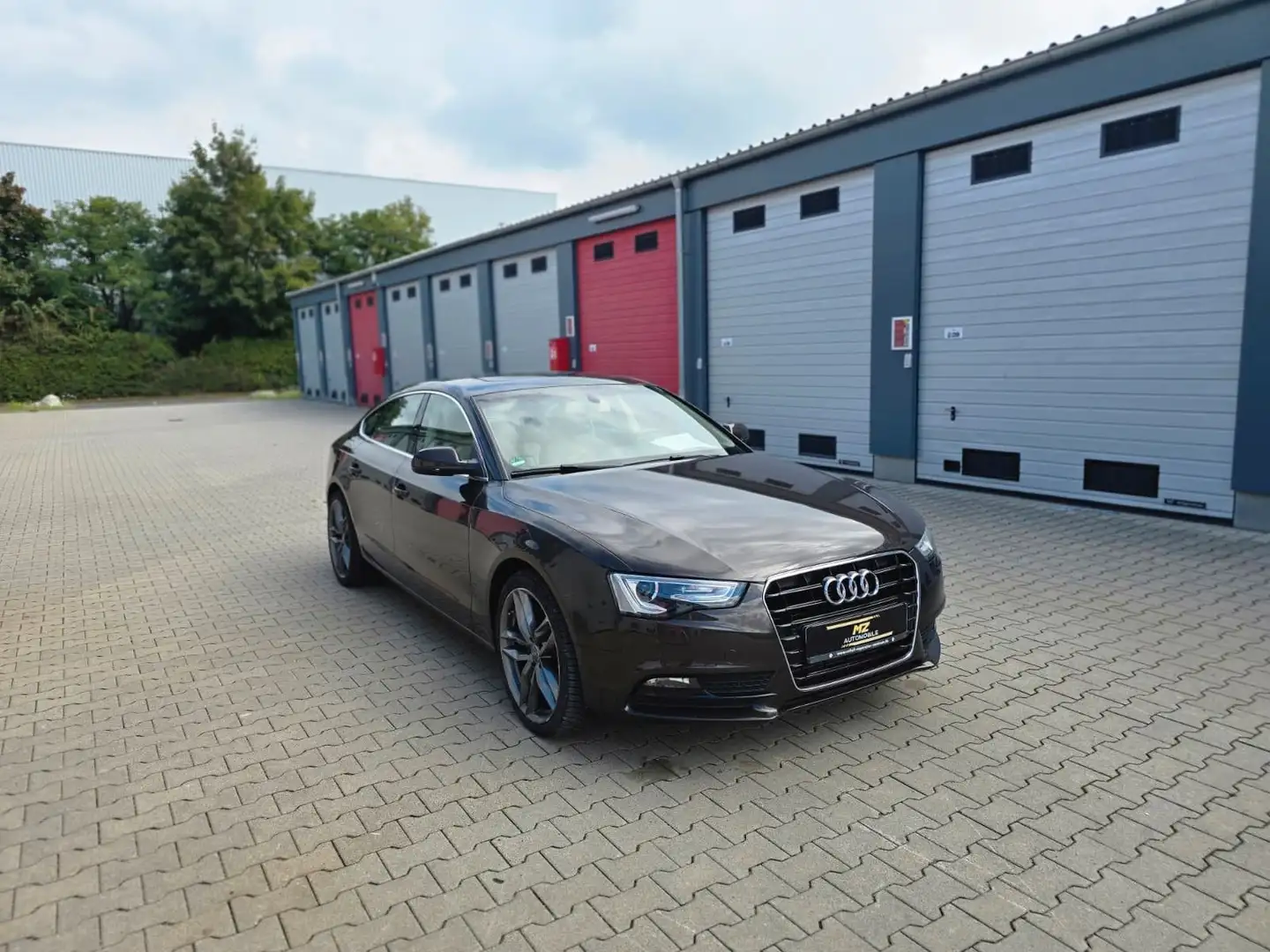 Audi A5 Sportback 3.0 TDI/S-LINE Braun - 2