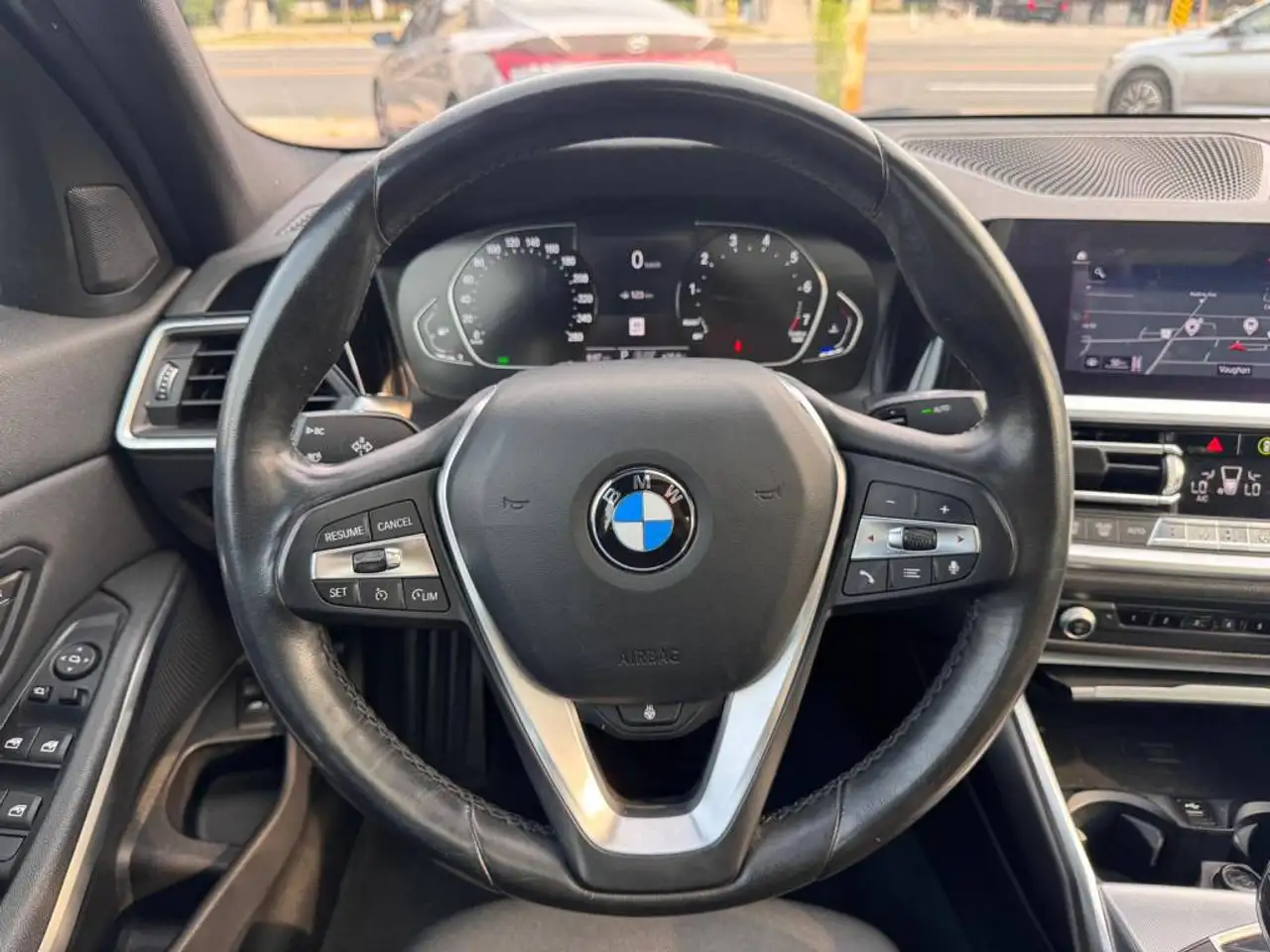 BMW 3 Series photo BMW 3 Series