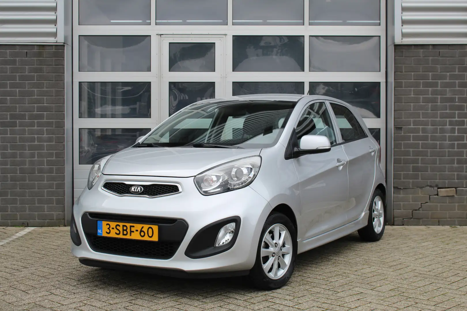 Kia Picanto 1.2 CVVT ISG Plus Pack / Led / Airco / LMV 14' / N Gri - 1