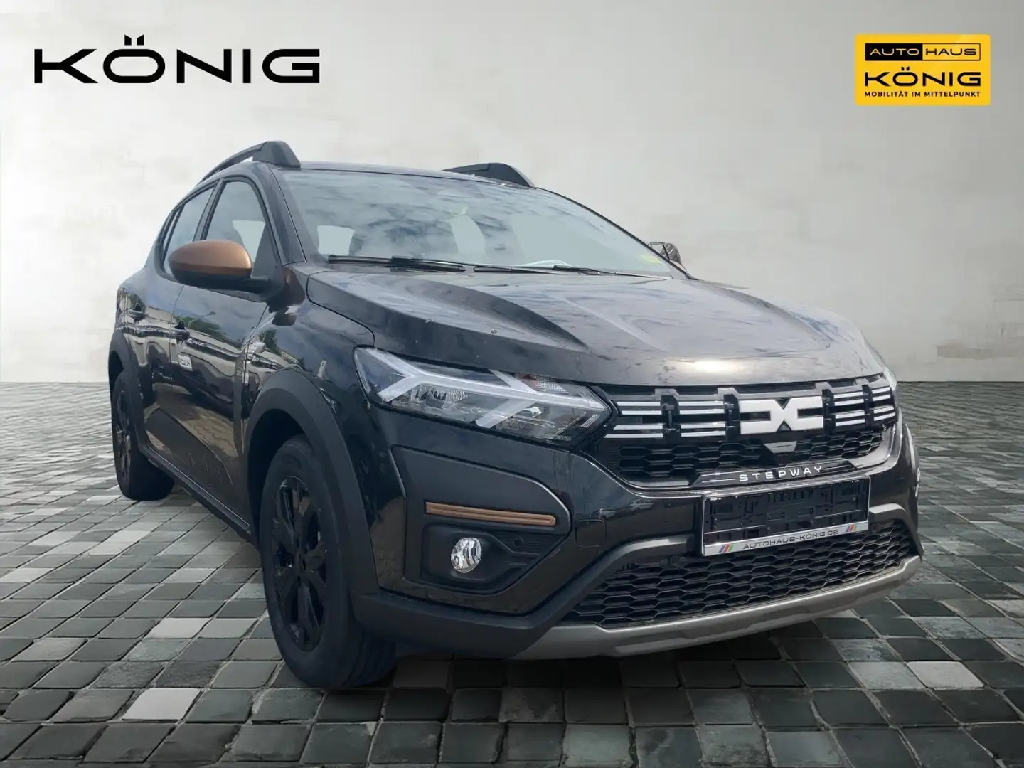 Dacia Sandero Stepway Extreme+ TCe 110 Schwarz - 2