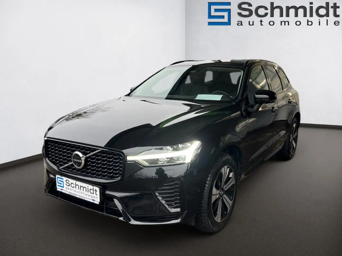 Volvo XC60 Recharge Plus, T6 eAWD Plug-in Hybrid, Elektrisch/ Schwarz - 1