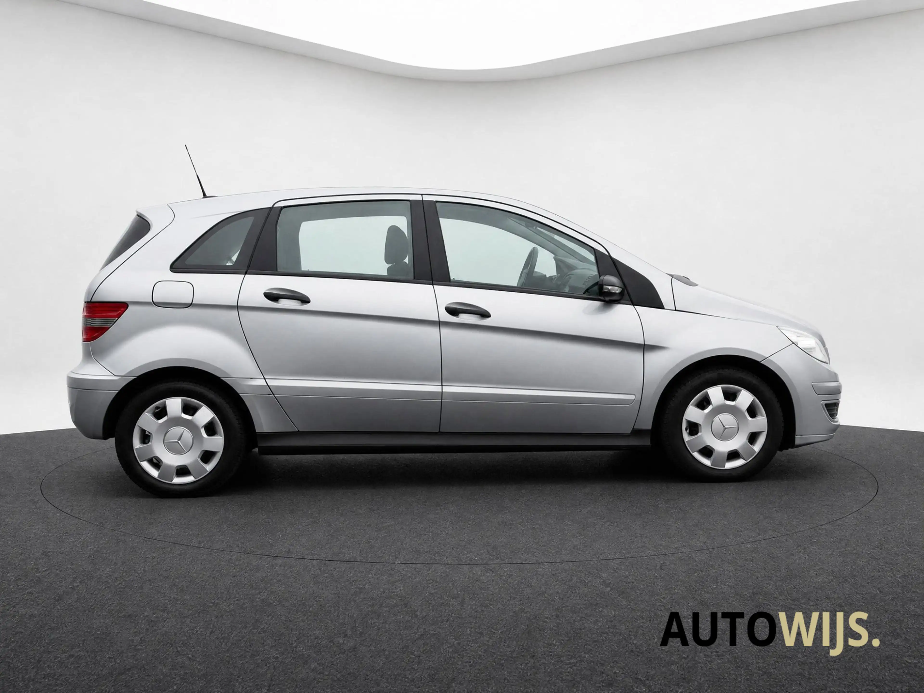 Mercedes-Benz B 200 200|AUT|NL AUTO|XENON|TREKHAAK|AIRCO — photo 18
