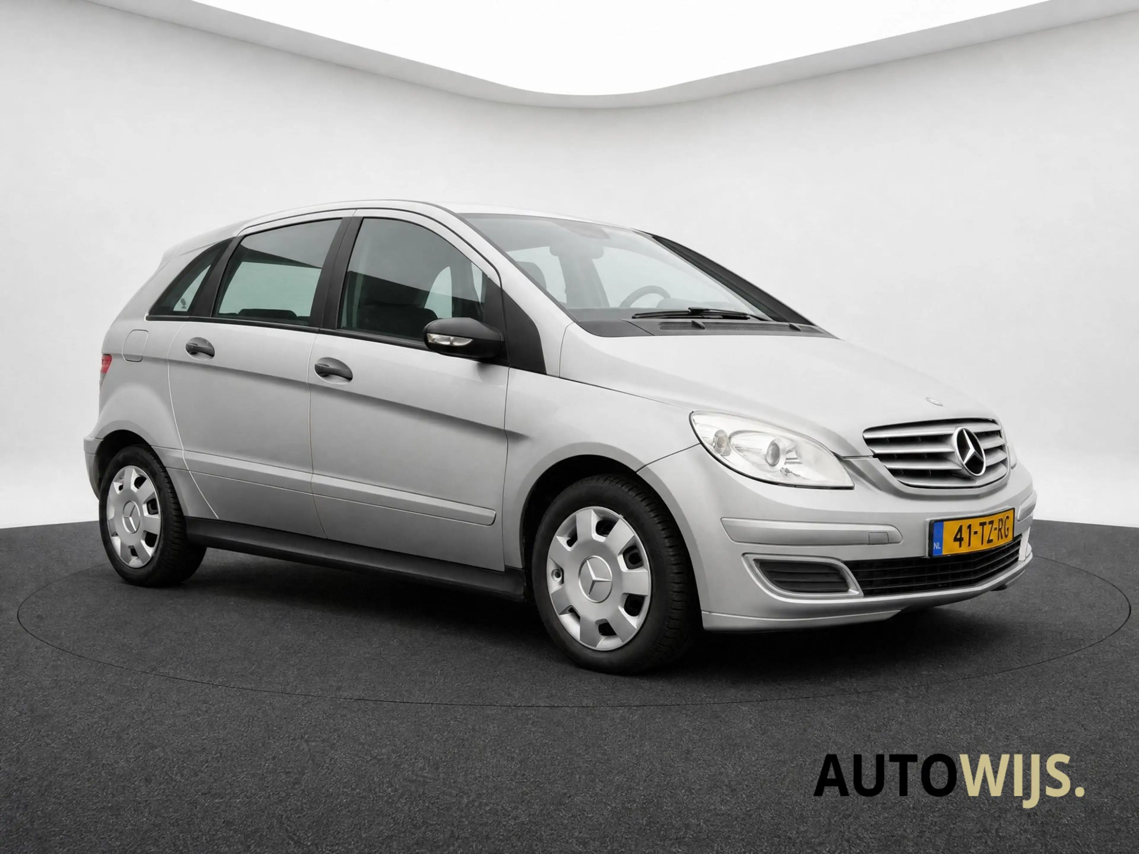 Mercedes-Benz B 200 200|AUT|NL AUTO|XENON|TREKHAAK|AIRCO — photo 6