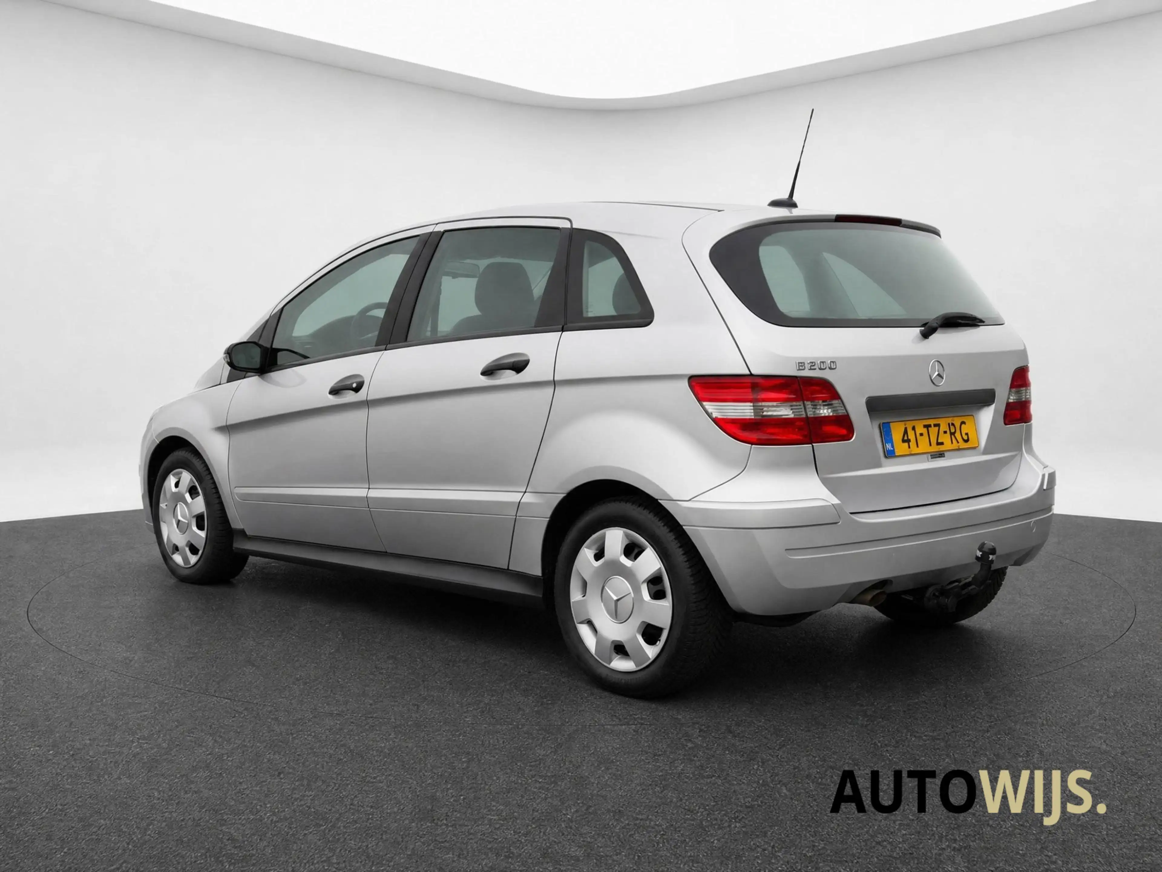 Mercedes-Benz B 200 200|AUT|NL AUTO|XENON|TREKHAAK|AIRCO — photo 7
