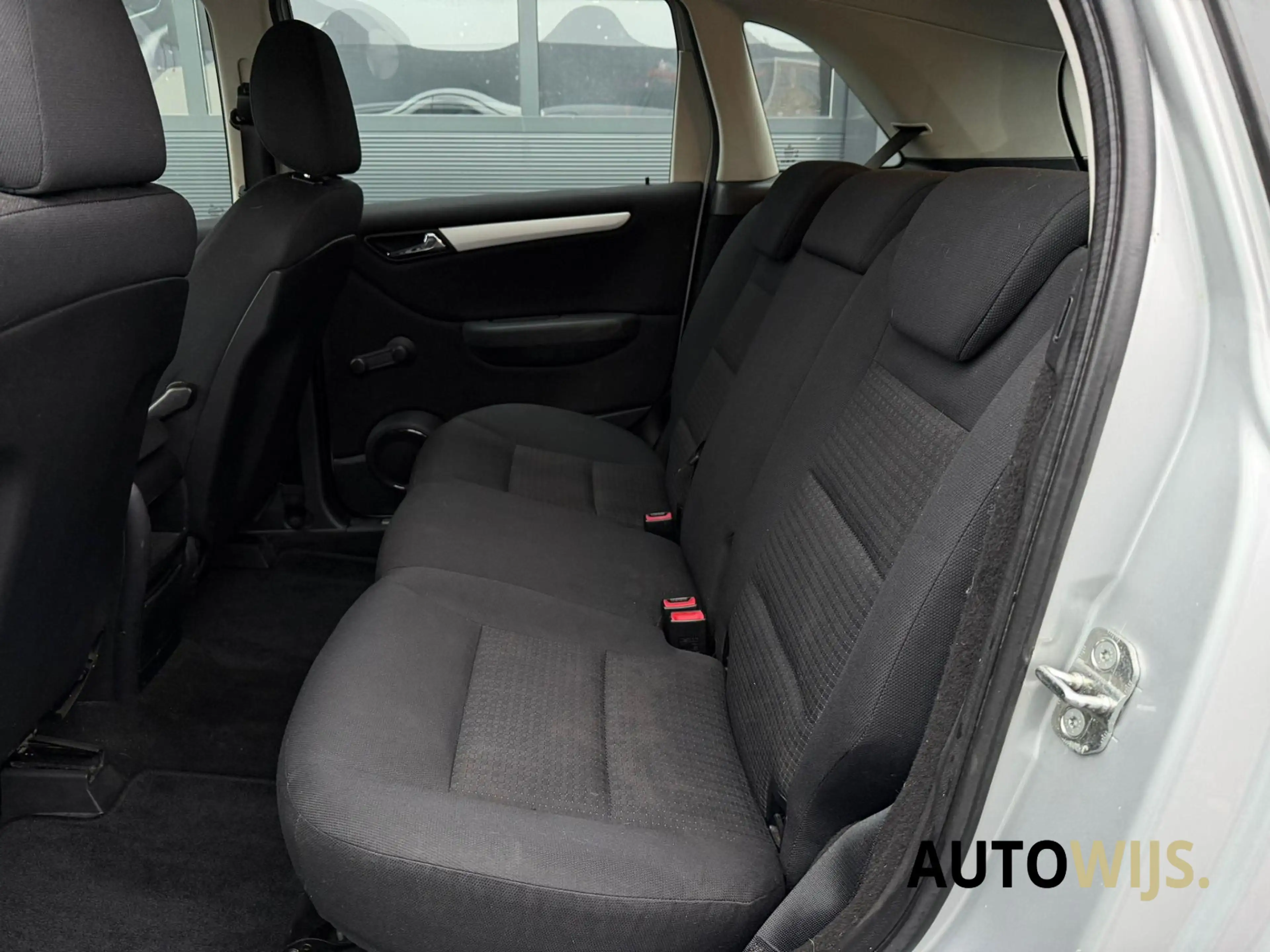 Mercedes-Benz B 200 200|AUT|NL AUTO|XENON|TREKHAAK|AIRCO — photo 13