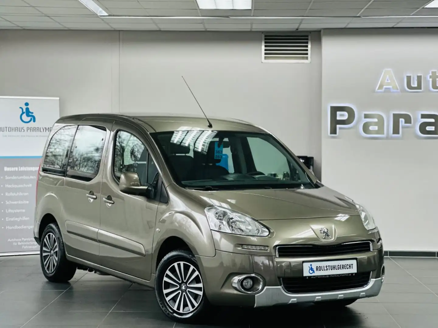 Peugeot Partner Tepee Active Behindertengerecht-Rampe Arany - 2