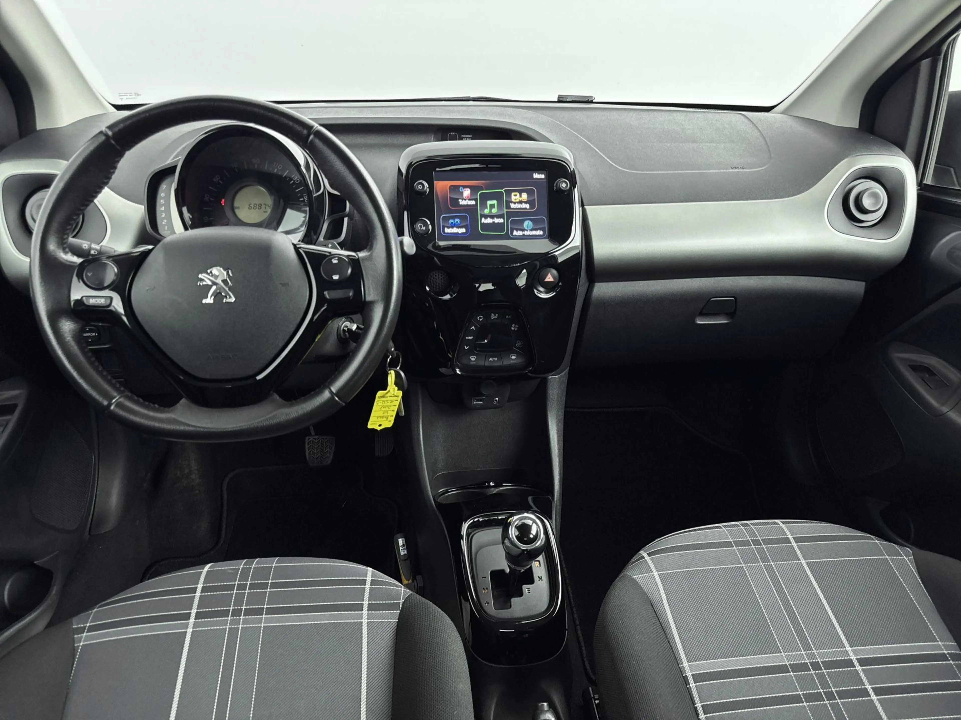 Peugeot 108 68pk Automaat Allure | Camera | CarPlay | Cruise C — photo 6