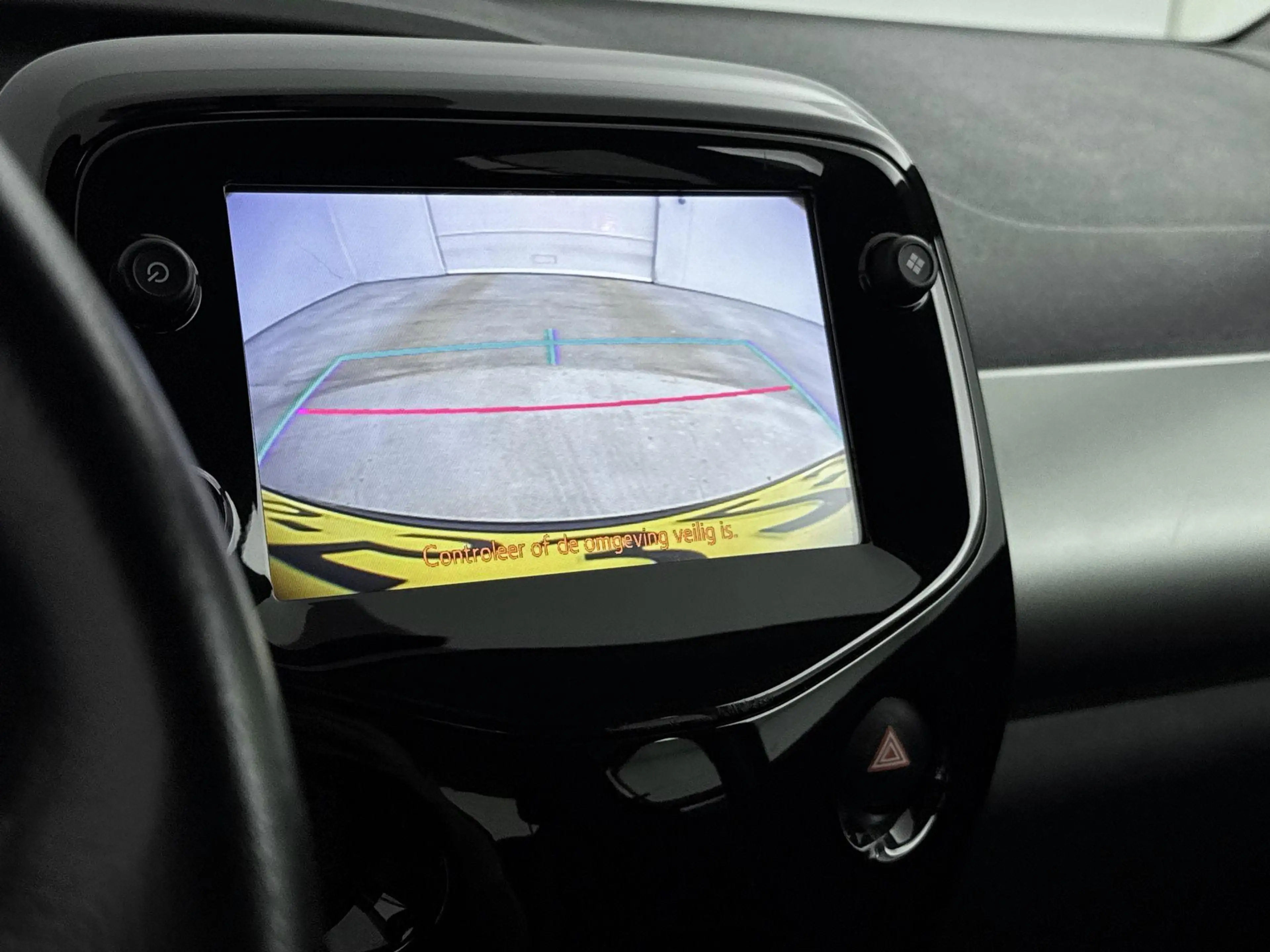 Peugeot 108 68pk Automaat Allure | Camera | CarPlay | Cruise C — photo 8