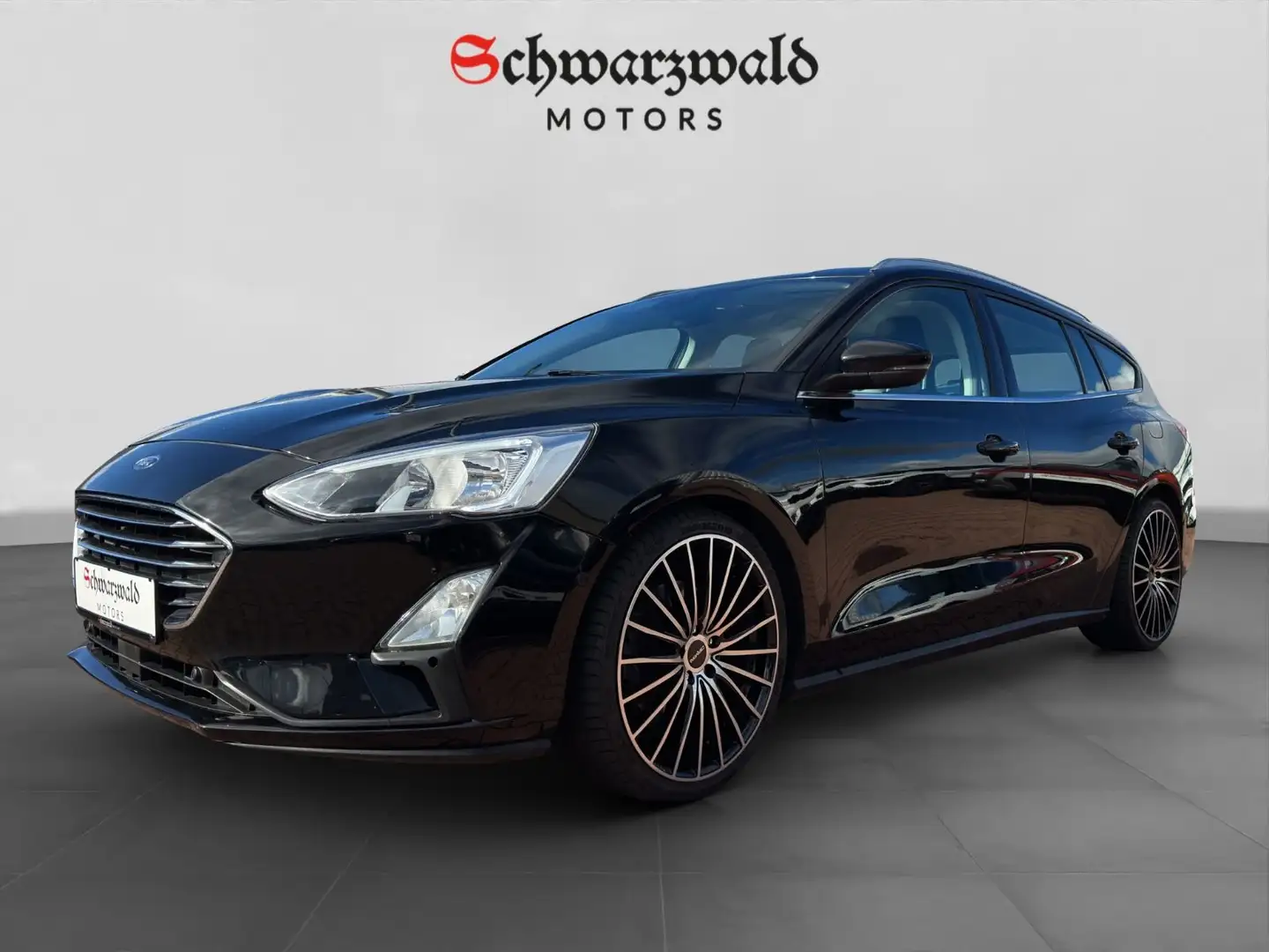 Ford Focus Turnier Diesel 19 Zoll PDC Spurhalte. Schwarz - 1