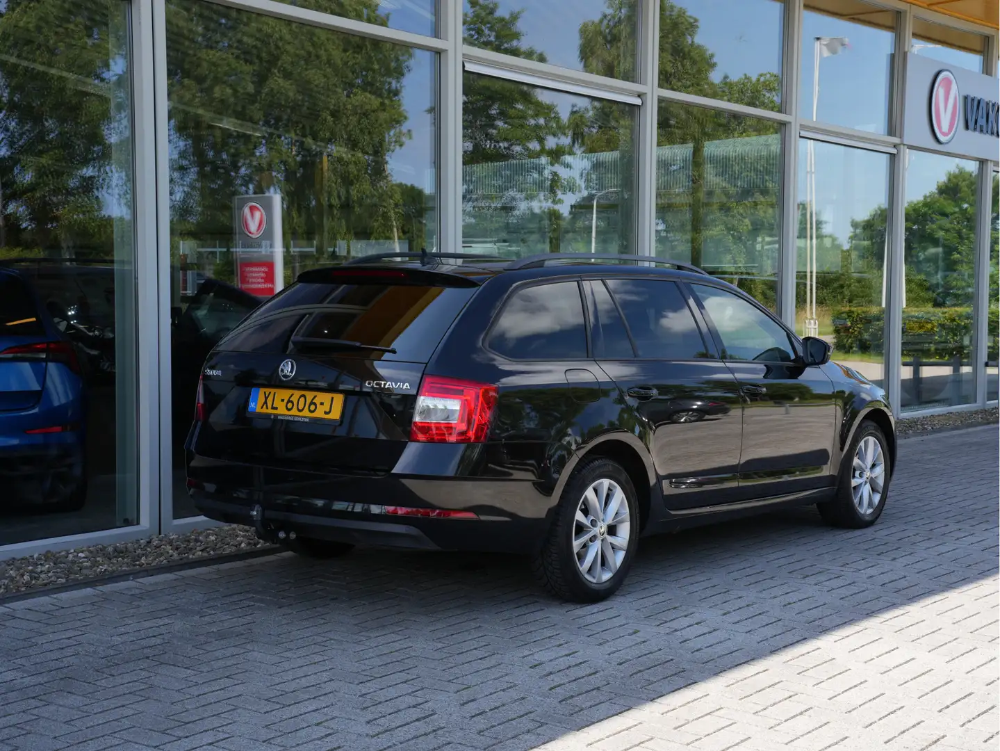 Skoda Octavia Combi 1.0 TSI Greentech Ambition Business | Navi | Nero - 2