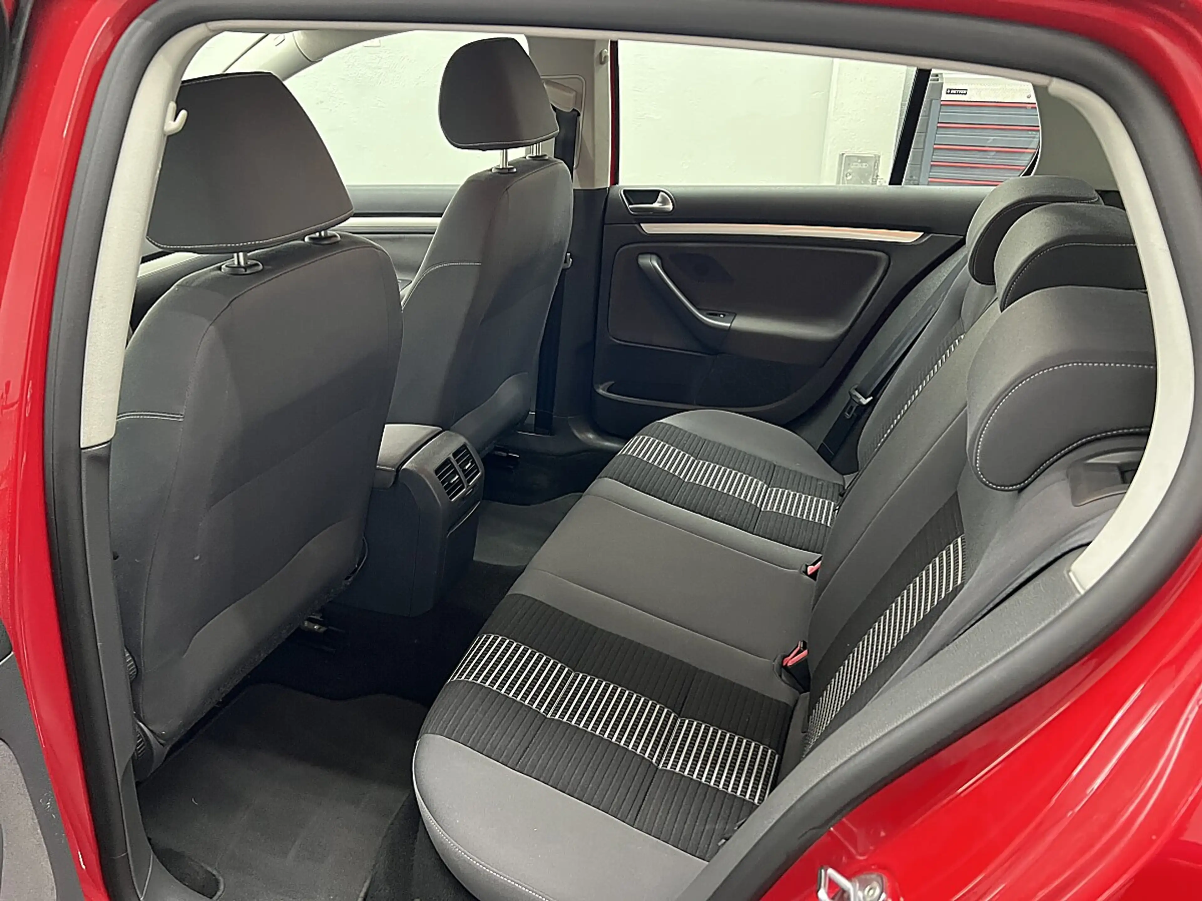 Volkswagen Golf R abbit 1,4I * SOFORT FINANZIERUNG & EINTAUSCH MÖ... — photo 11