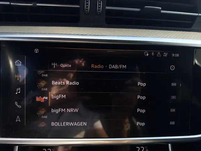 Audi A6 view 13