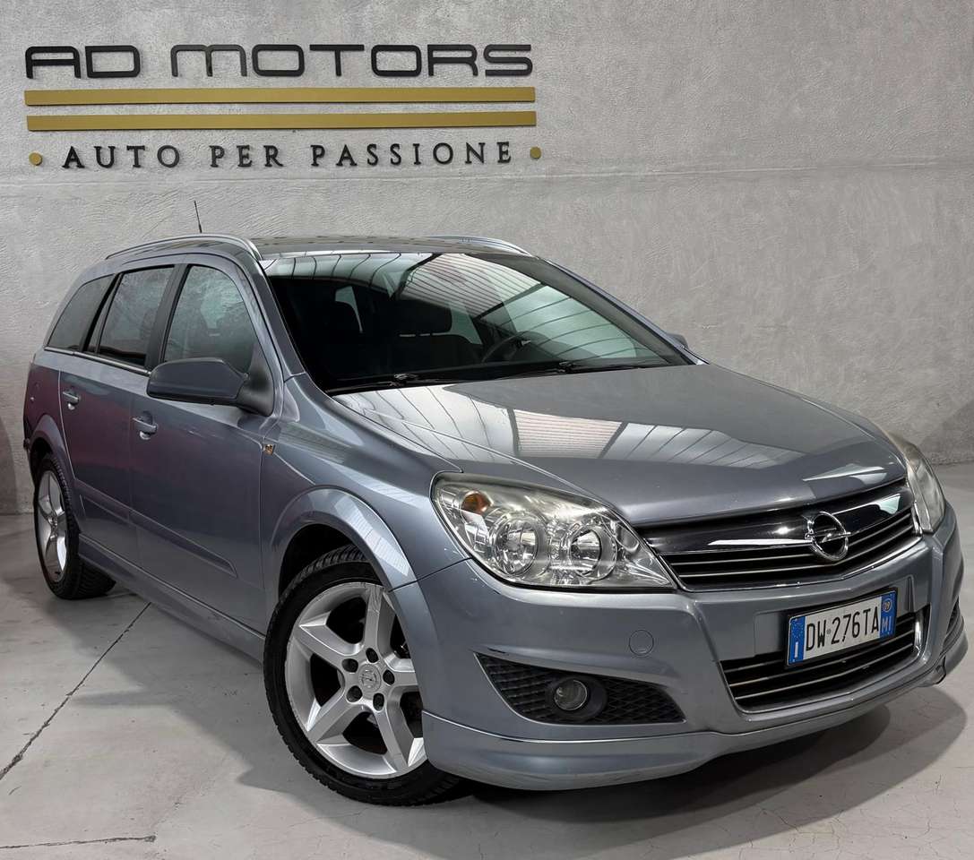 Opel Astra Sport+Pelle+4Stagioni+Neopatentati