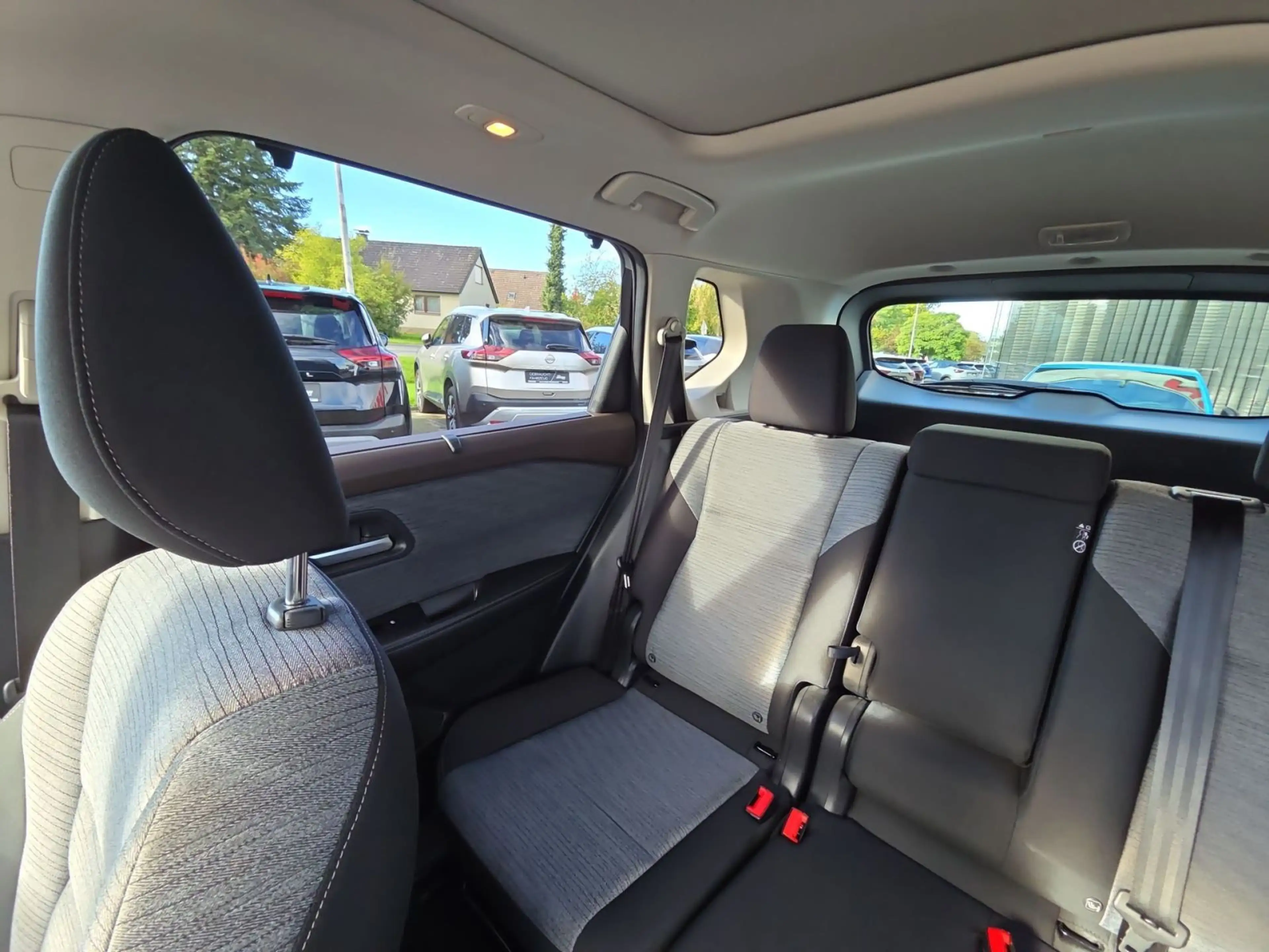 Nissan X-Trail 1.5 VC-T e-Power N-Connecta Navi*SHZv/h — photo 12