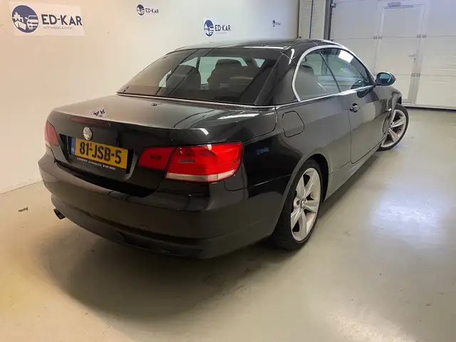 BMW 3 Series view 7