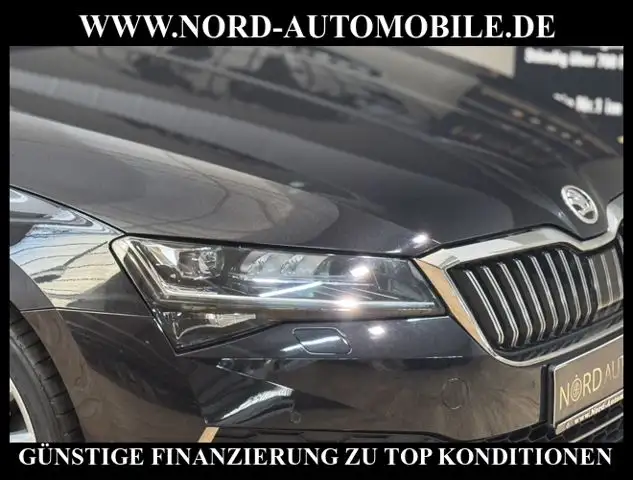 Skoda Superb view 14